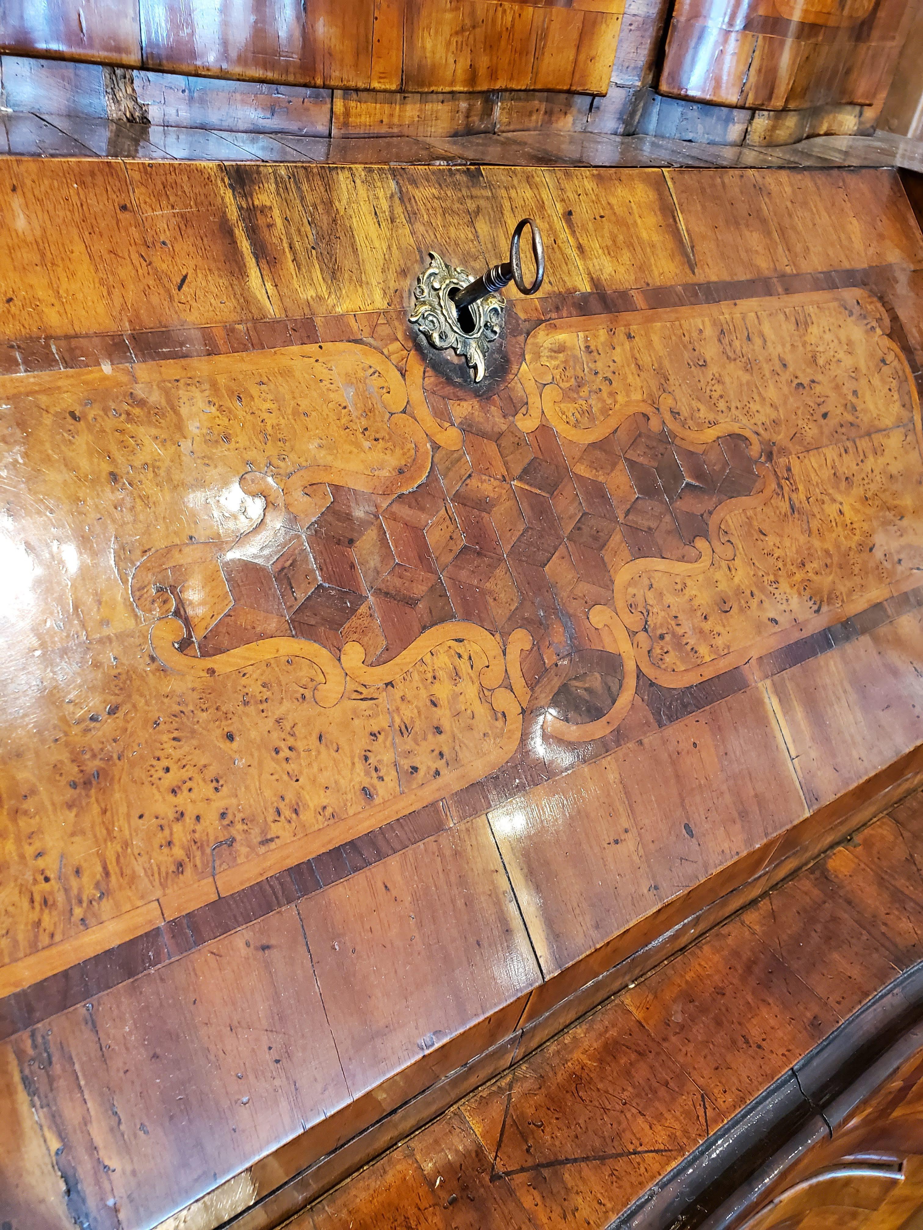 Early 18th Century Bavarian Bureau Cabinet 7