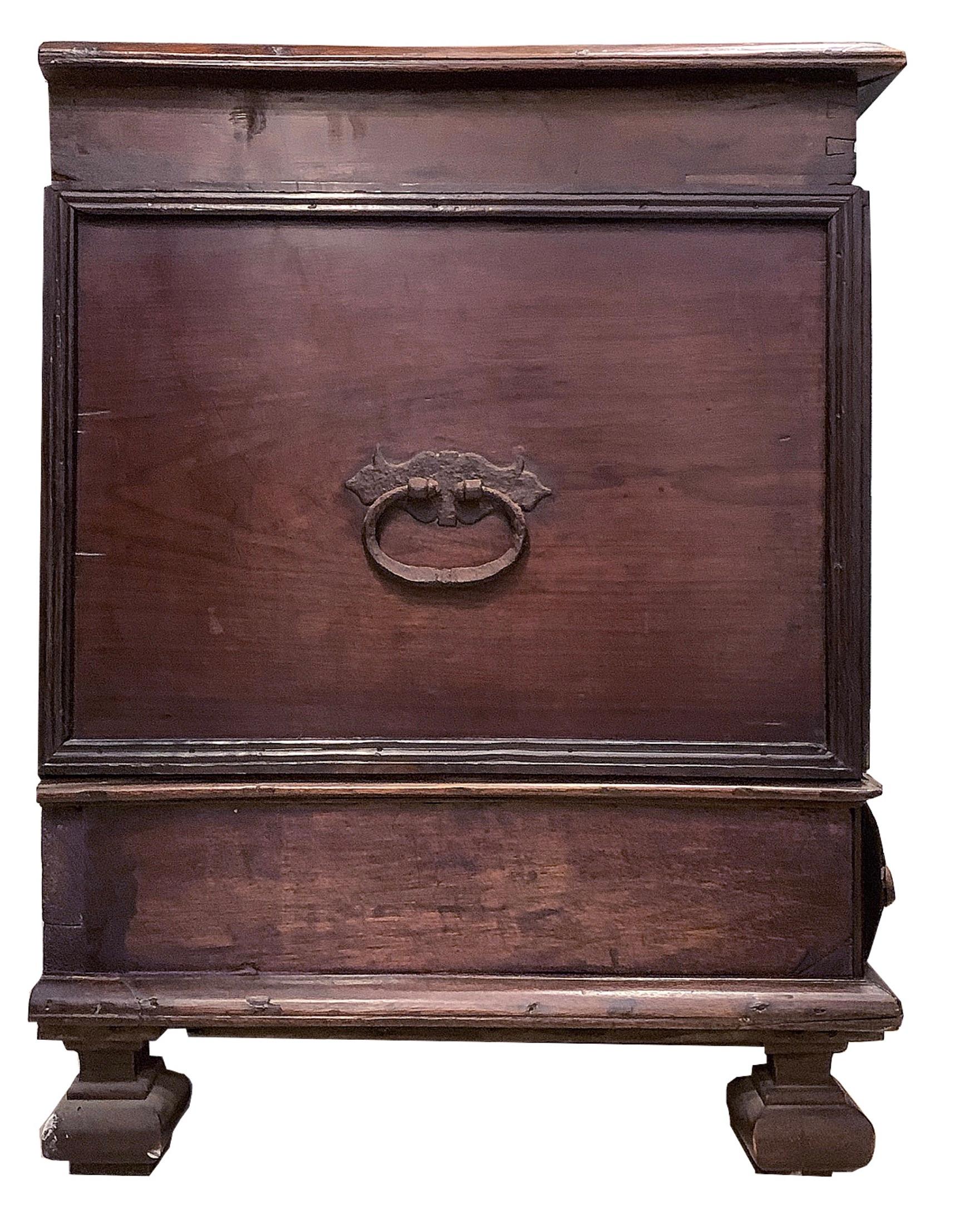 Arqueta colonial brasileña de principios del siglo XVIII Otro en venta