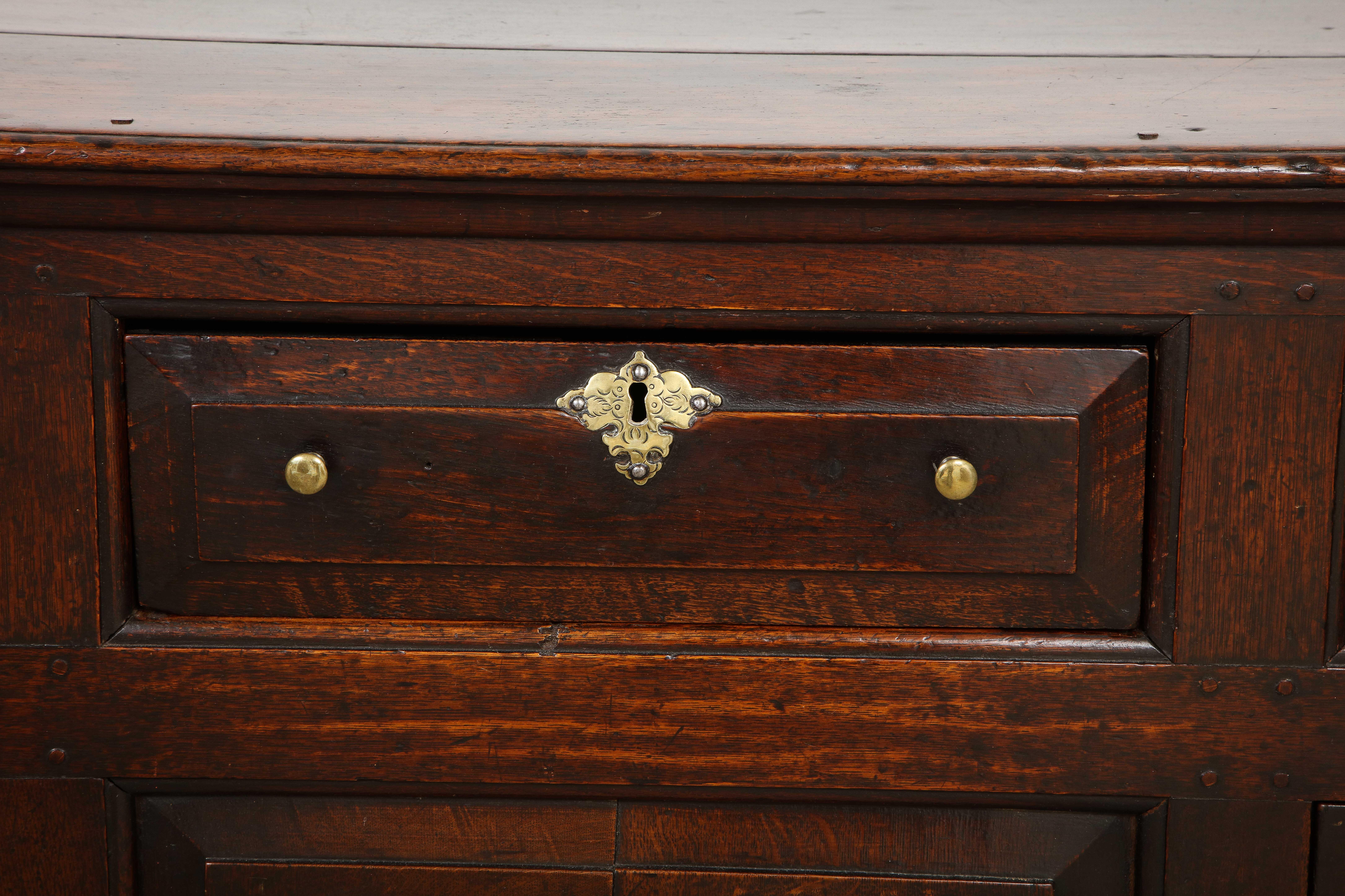 Welsh Early 18th Century Cabinet Dresser For Sale