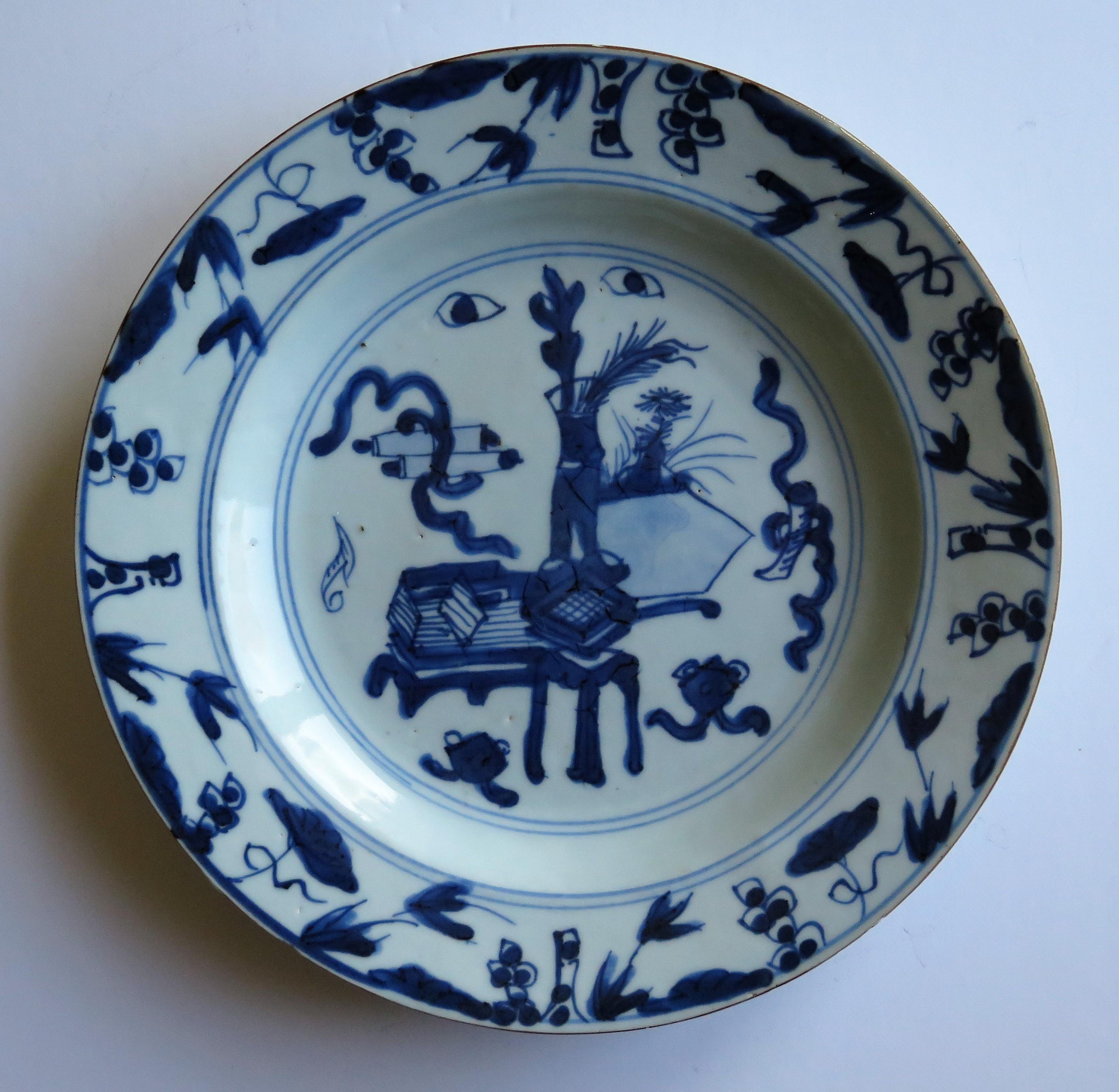 chinese blue and white porcelain plates