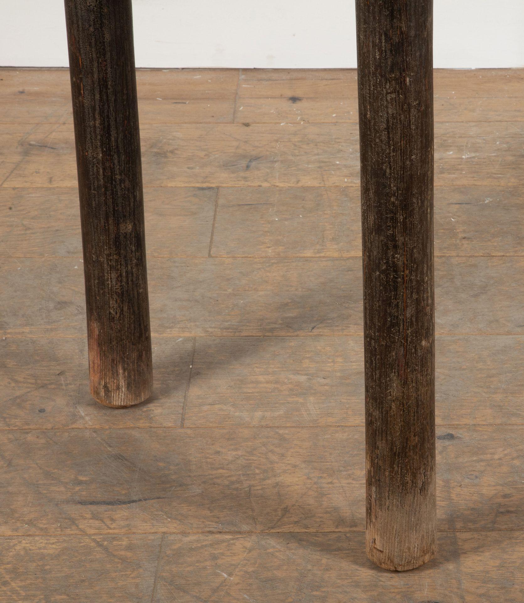 Early 18th Century Chinese Table For Sale 3