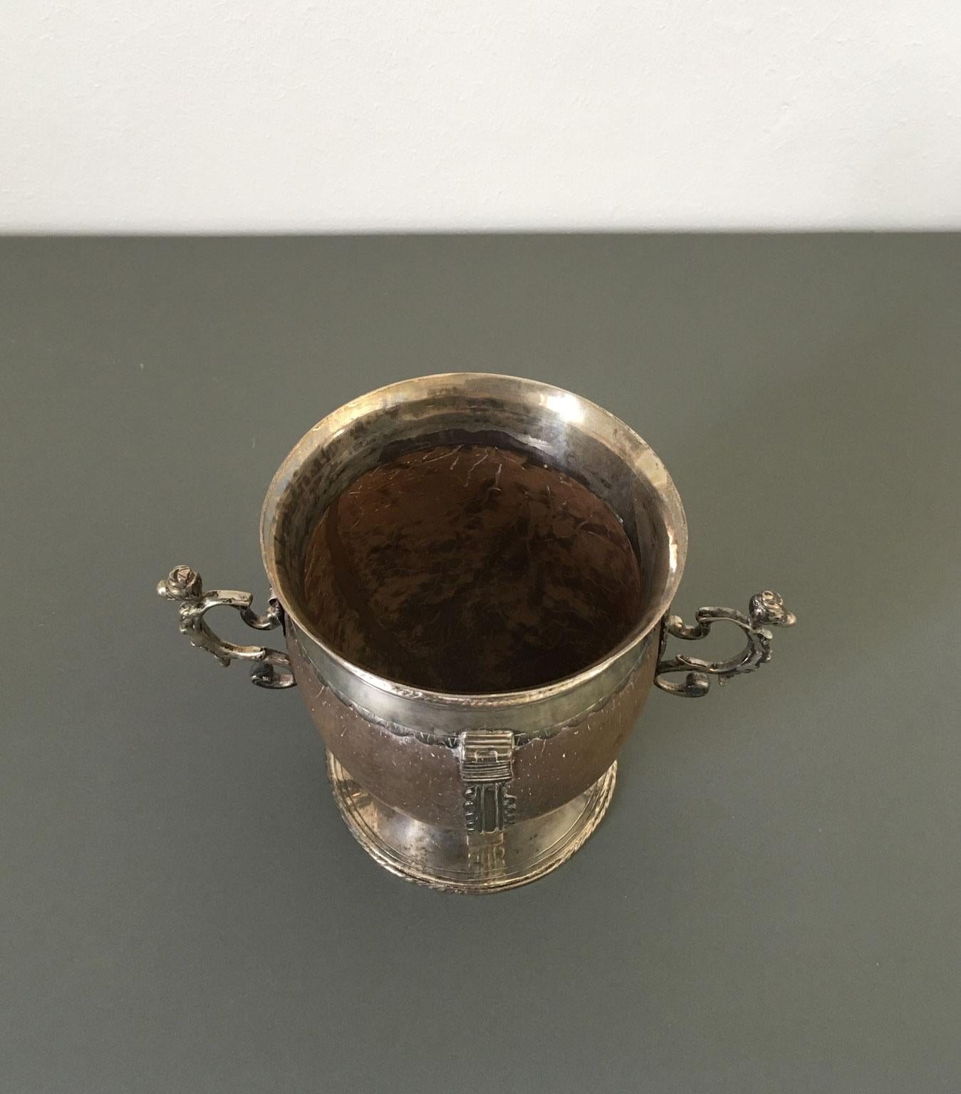 Early 18th Century Coconut and Silver Cup For Sale 8
