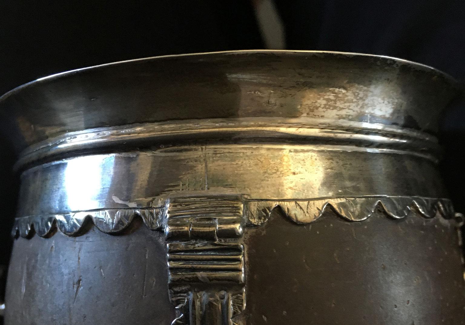 Early 18th Century Coconut and Silver Cup For Sale 14
