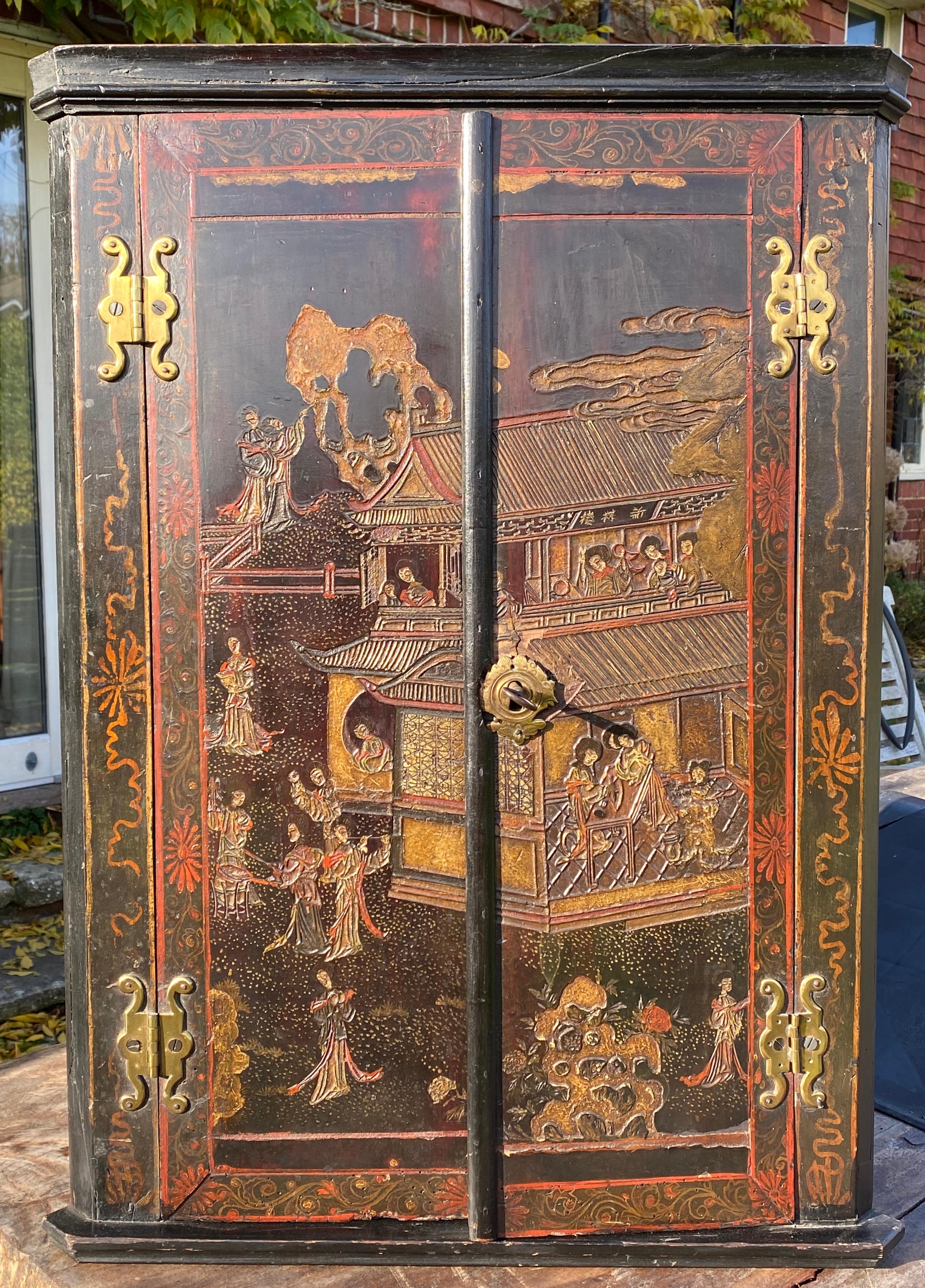 Cabinet d'angle en laque de Coromandel du début du 18e siècle en vente 7