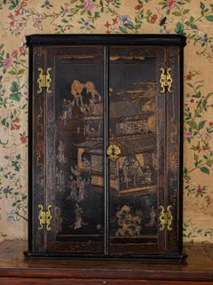 Early 18th Century Coromandel Lacquer Corner Cabinet