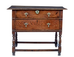 Early 18th century English 2 drawer oak side table