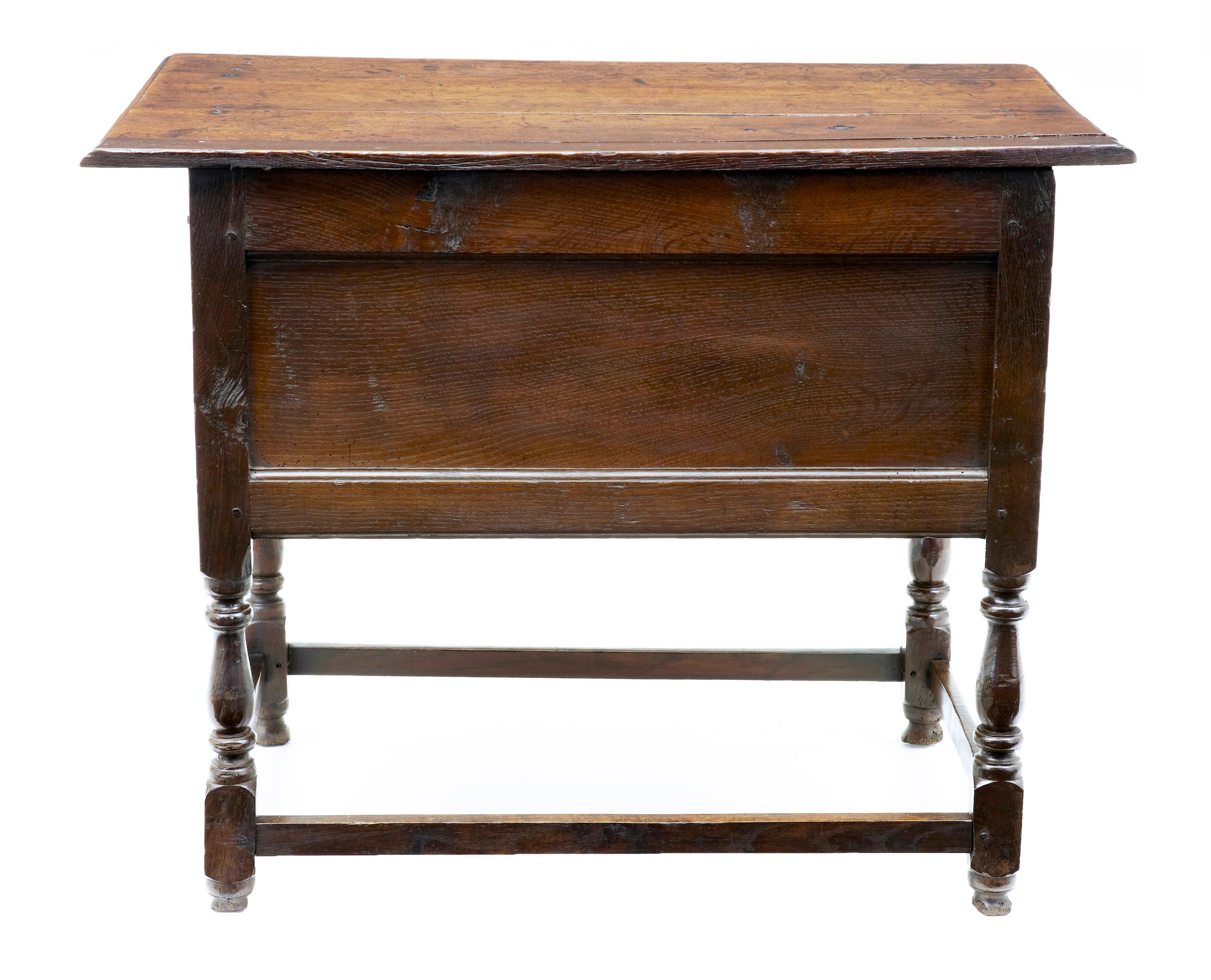 Woodwork Early 18th Century English 2 Drawer Oak Side Table