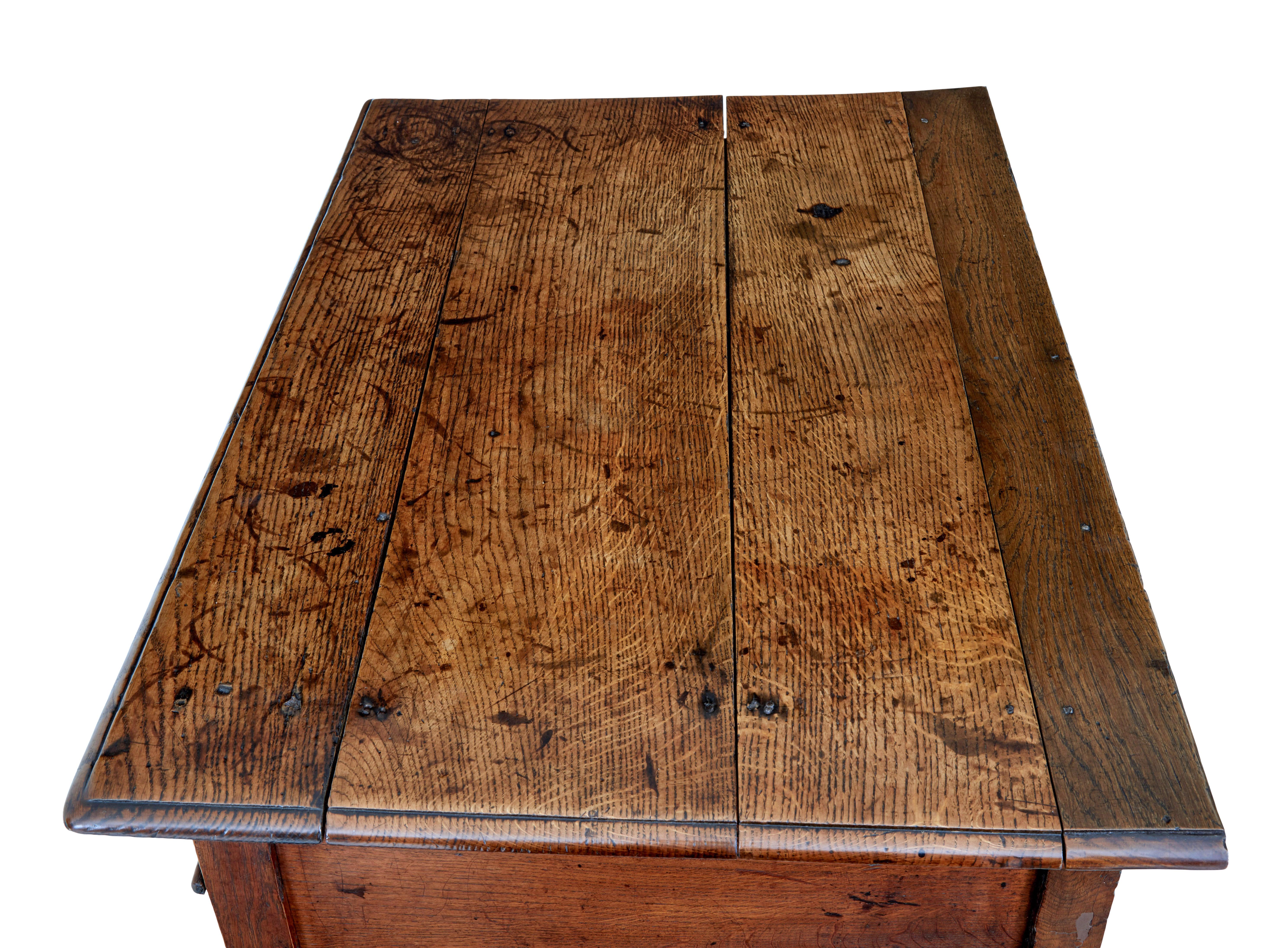 Early 18th century English 2 drawer oak side table 1
