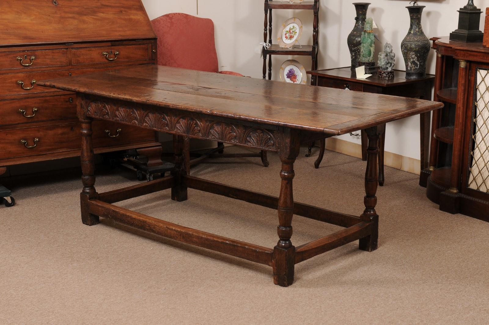  Early 18th Century English Long Oak Hall Table with Carved Frieze, Turned Legs  For Sale 2