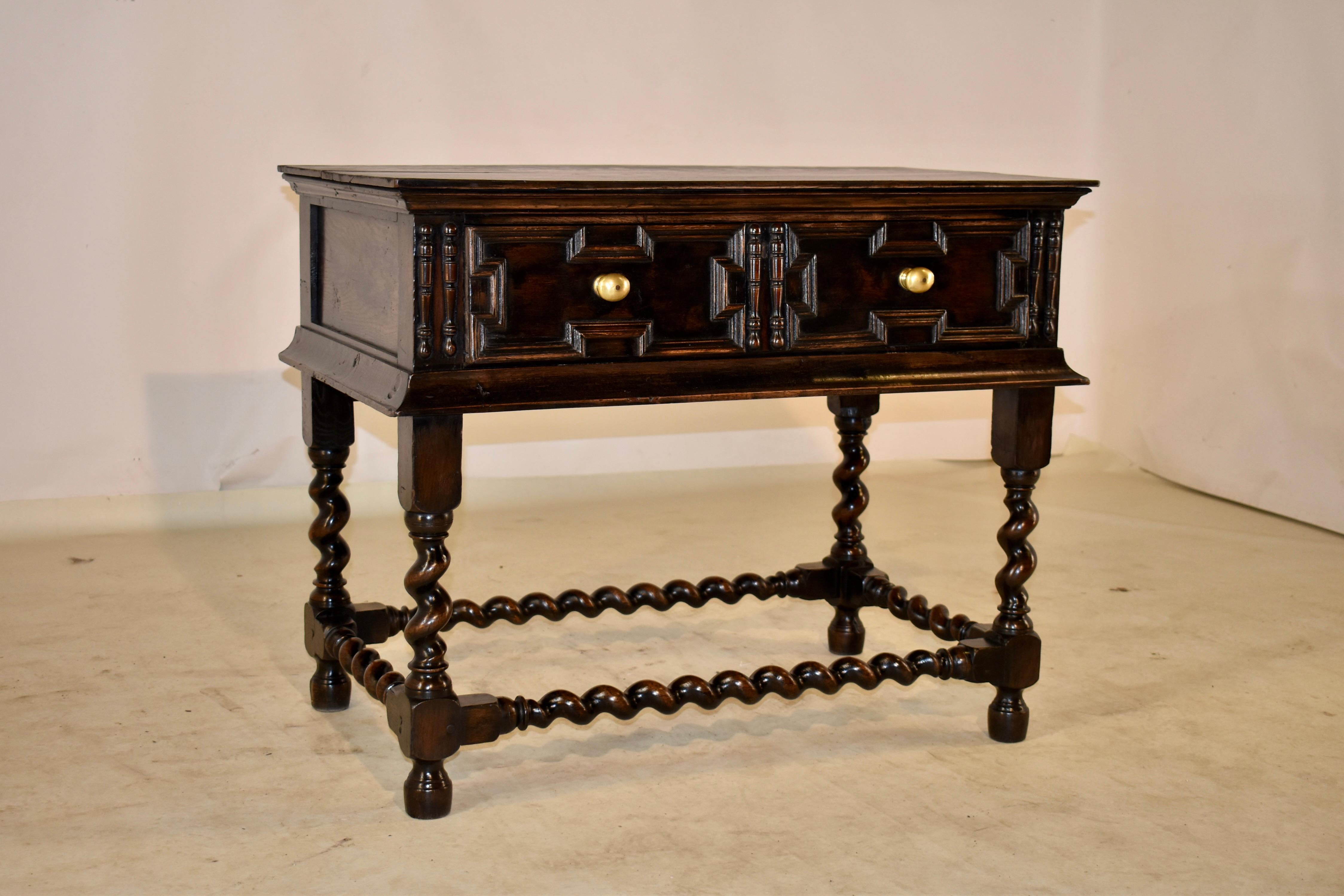 William and Mary Early 18th Century English Oak Table For Sale