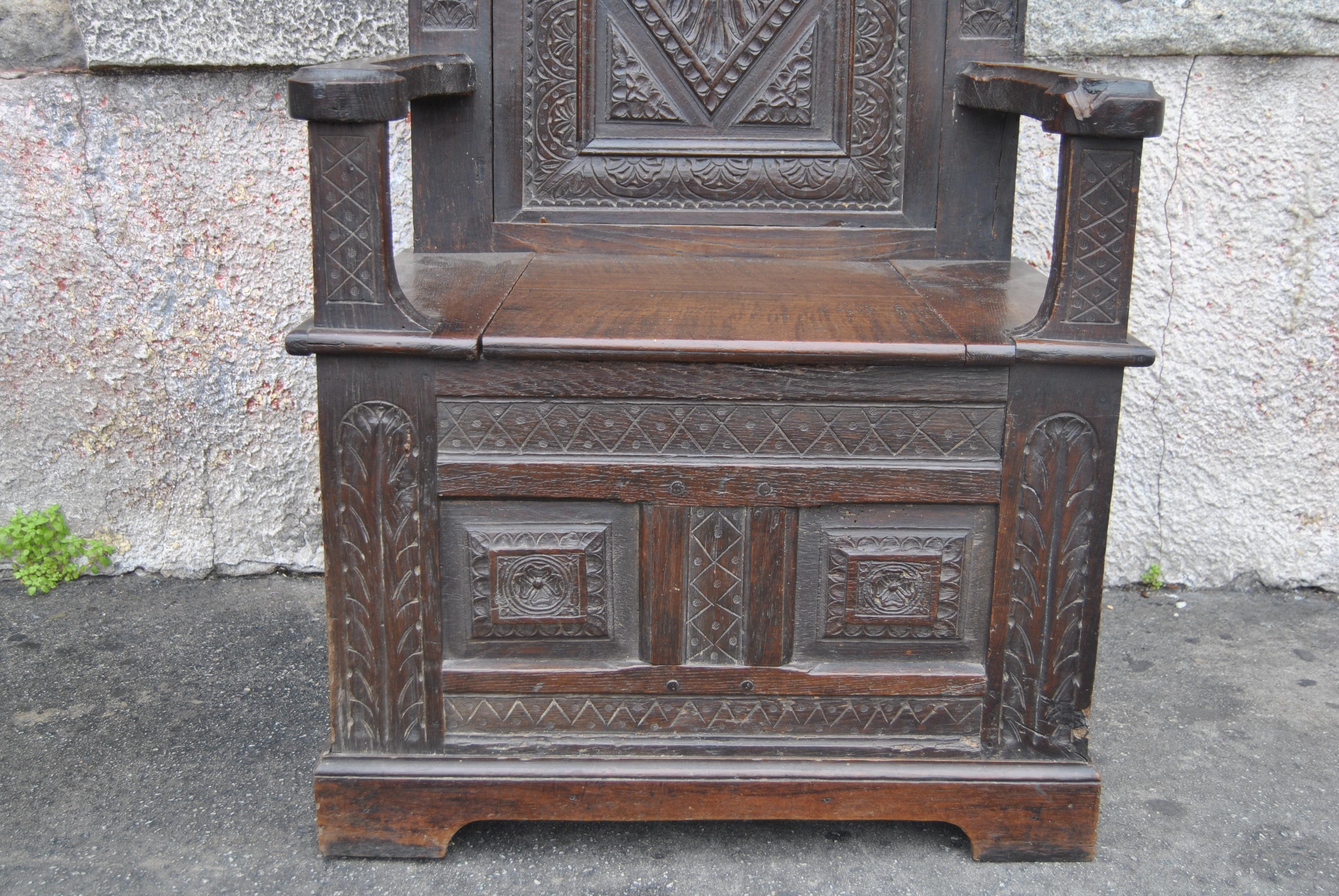 Early 18th Century English Oak Tall Back Chair / Settle 3