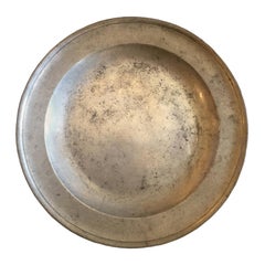 Early 18th Century English Pewter Charger, London