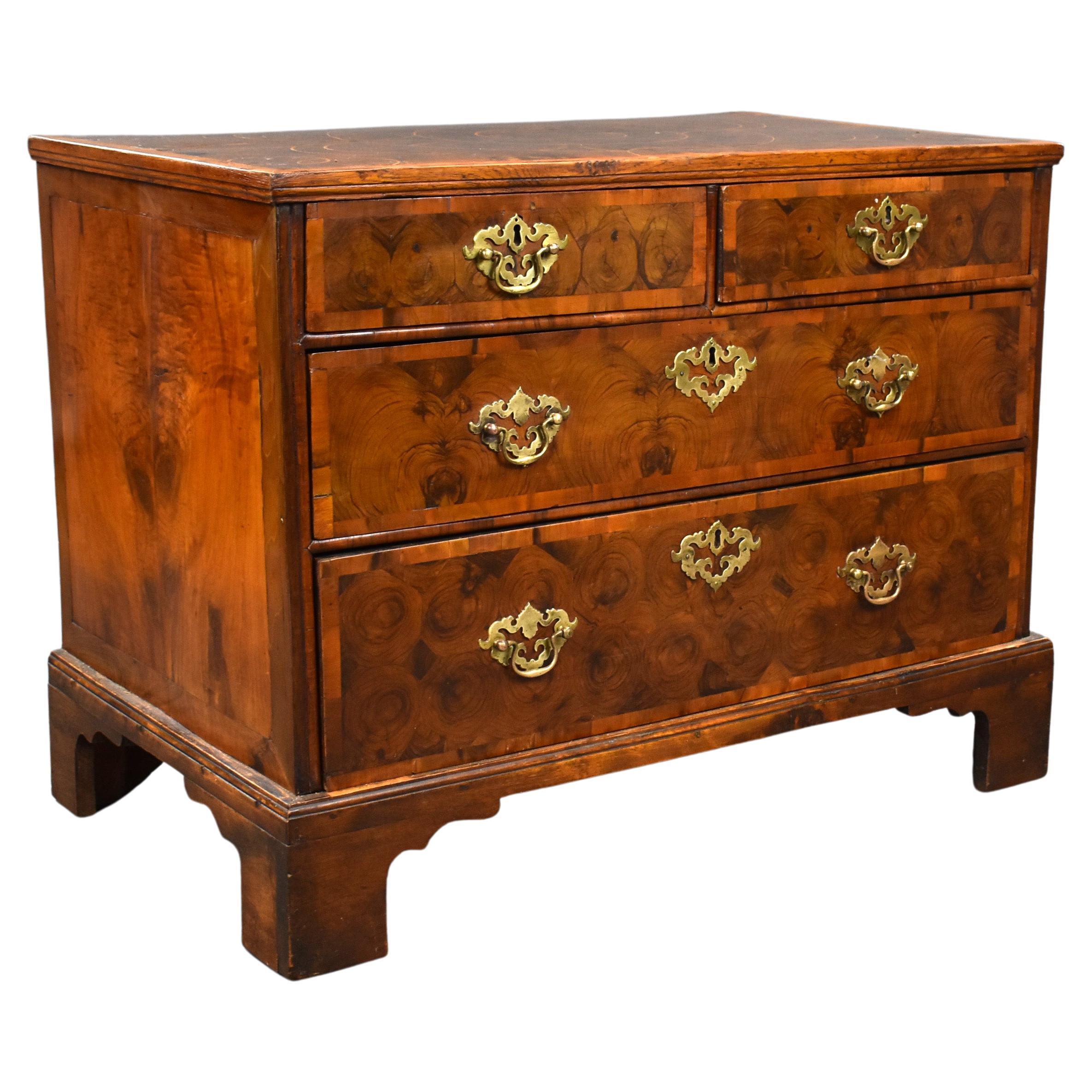 Early 18th Century English Walnut Oyster Veneer Chest of Drawers For Sale