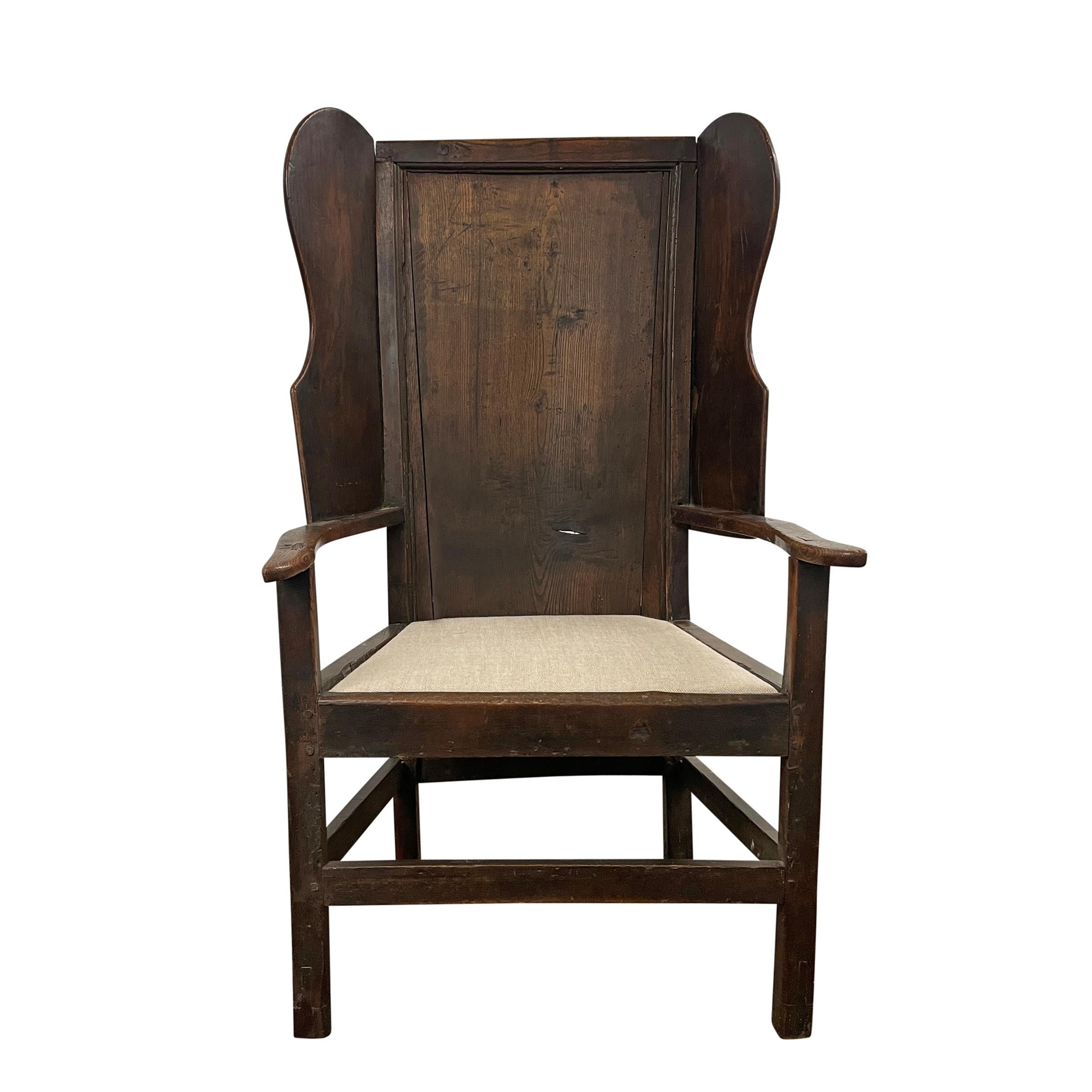 Oak Early 18th Century English Wingchair
