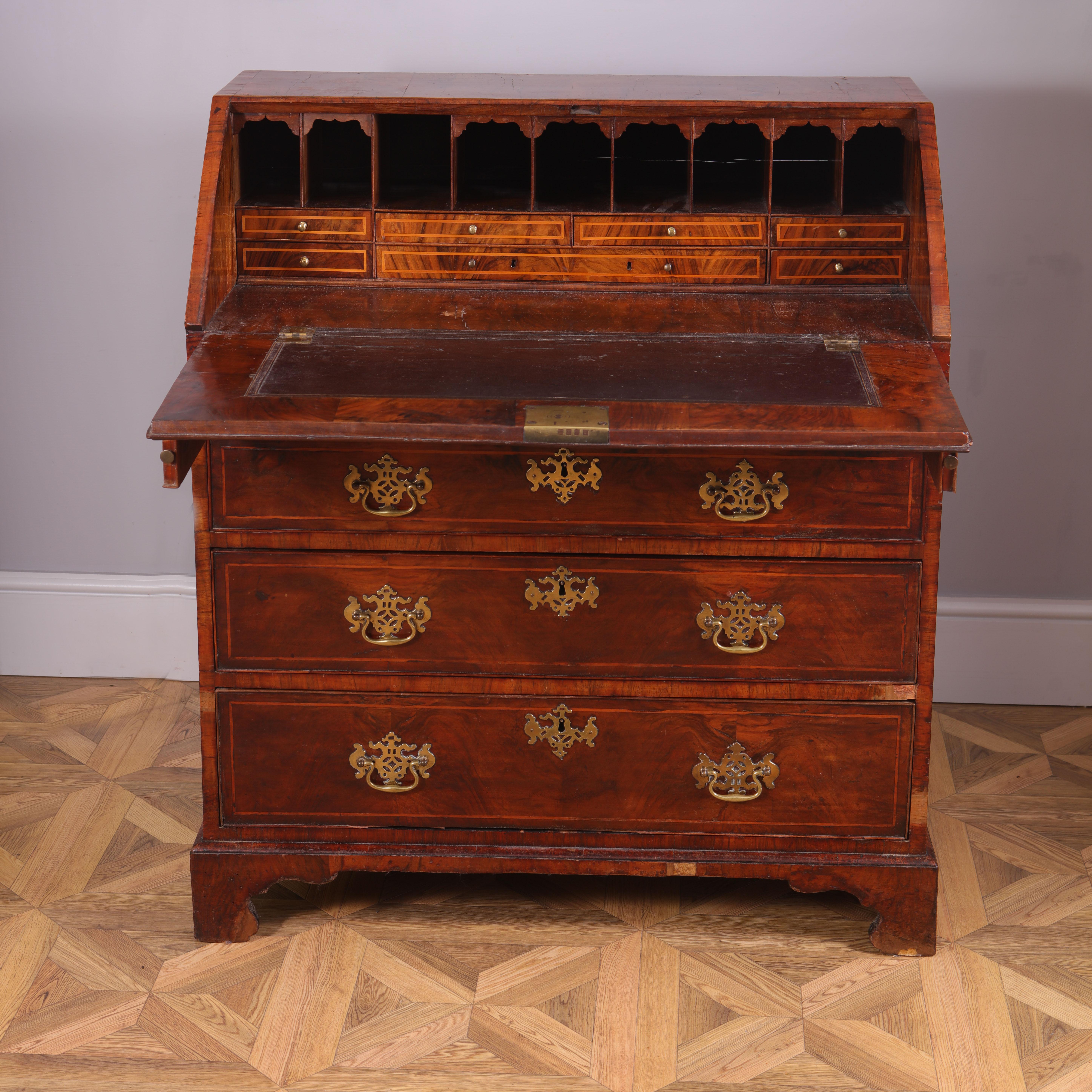 Early 18th Century Figured Walnut Bureau Cabinet For Sale 1