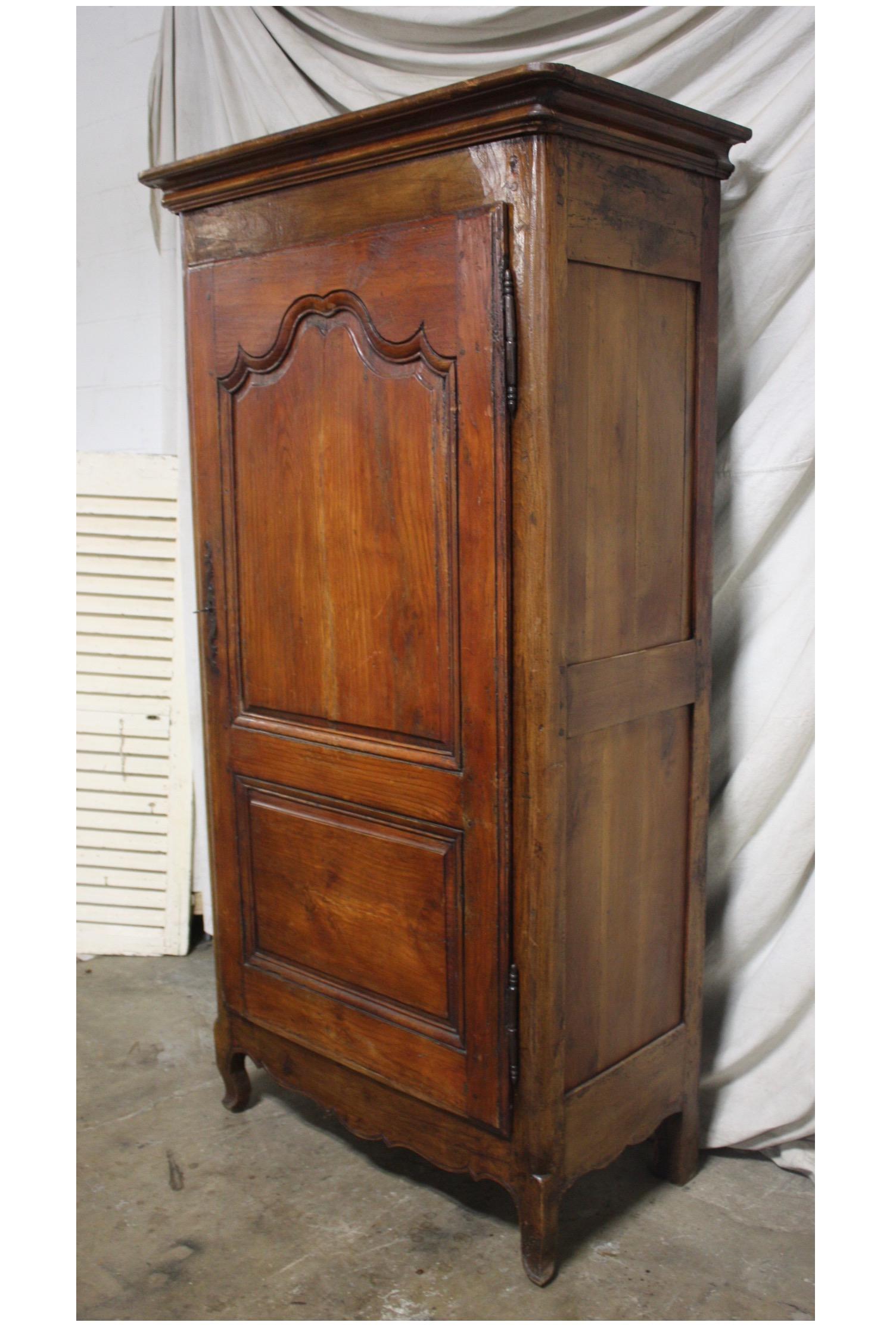 Early 18th century French cabinet 