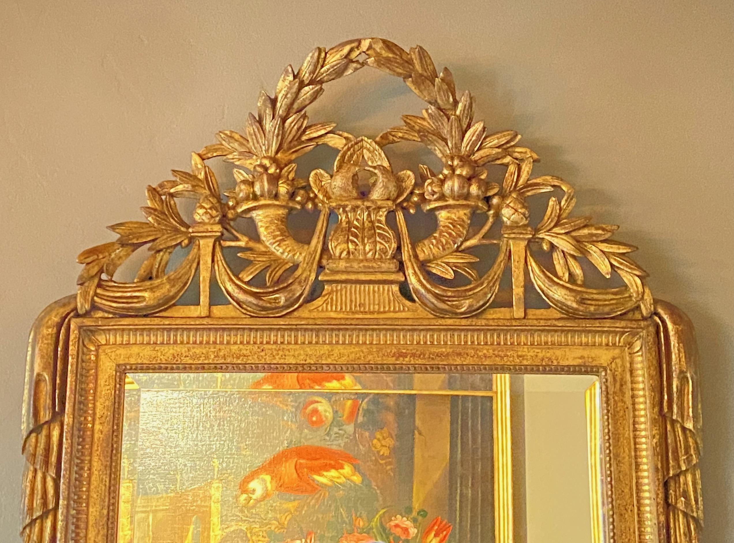 Early 18th Century French Carved and Gilded Baroque Mirror For Sale 6
