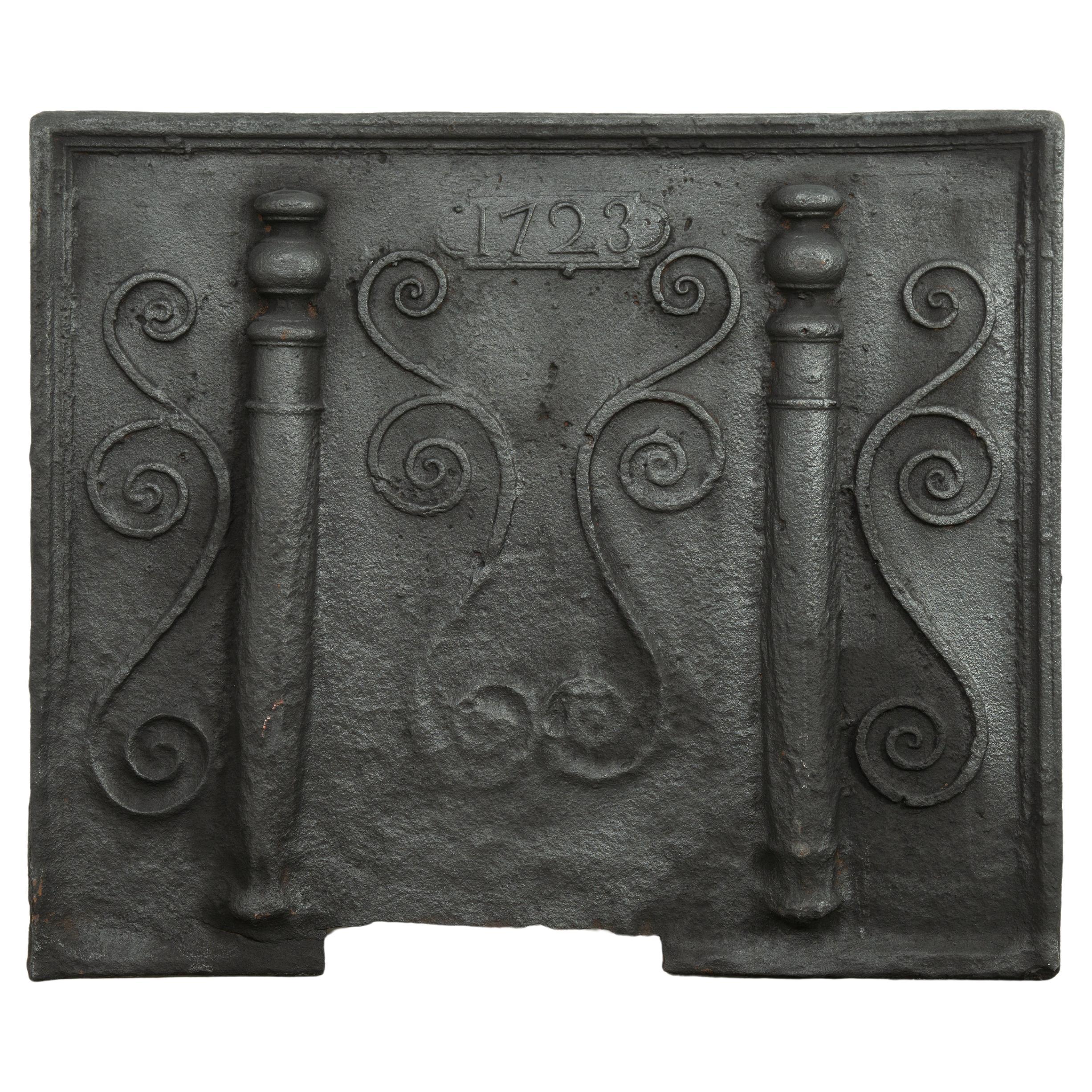 Early 18th-Century French Cast Iron Fireback, Baroque Design, 1723