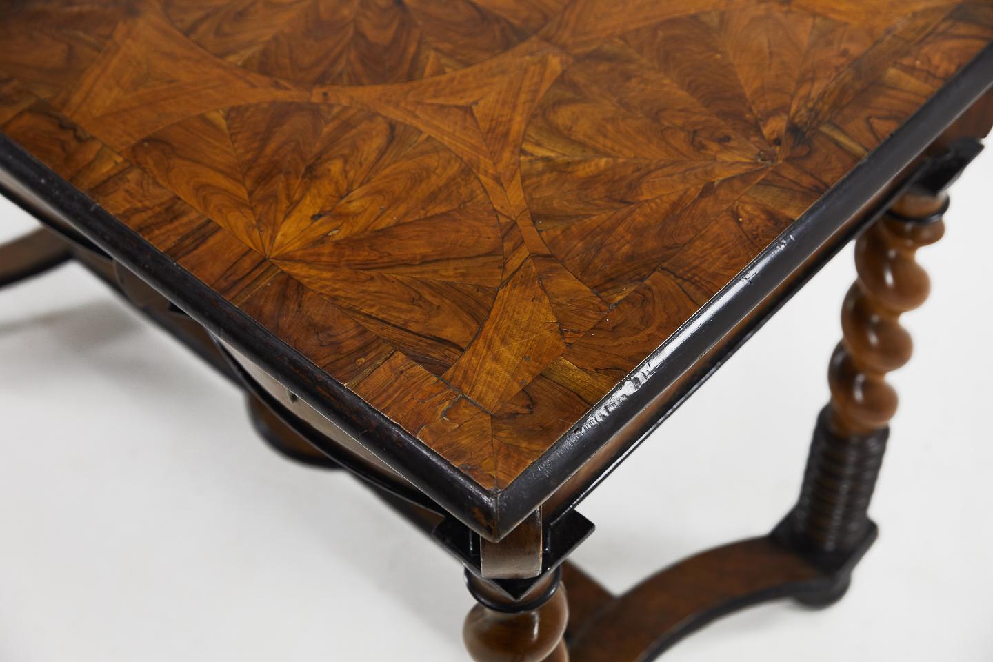 Inlay Early 18th Century French Inlaid Walnut Table