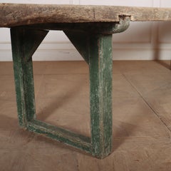 Table de monastère française du début du XVIIIe siècle