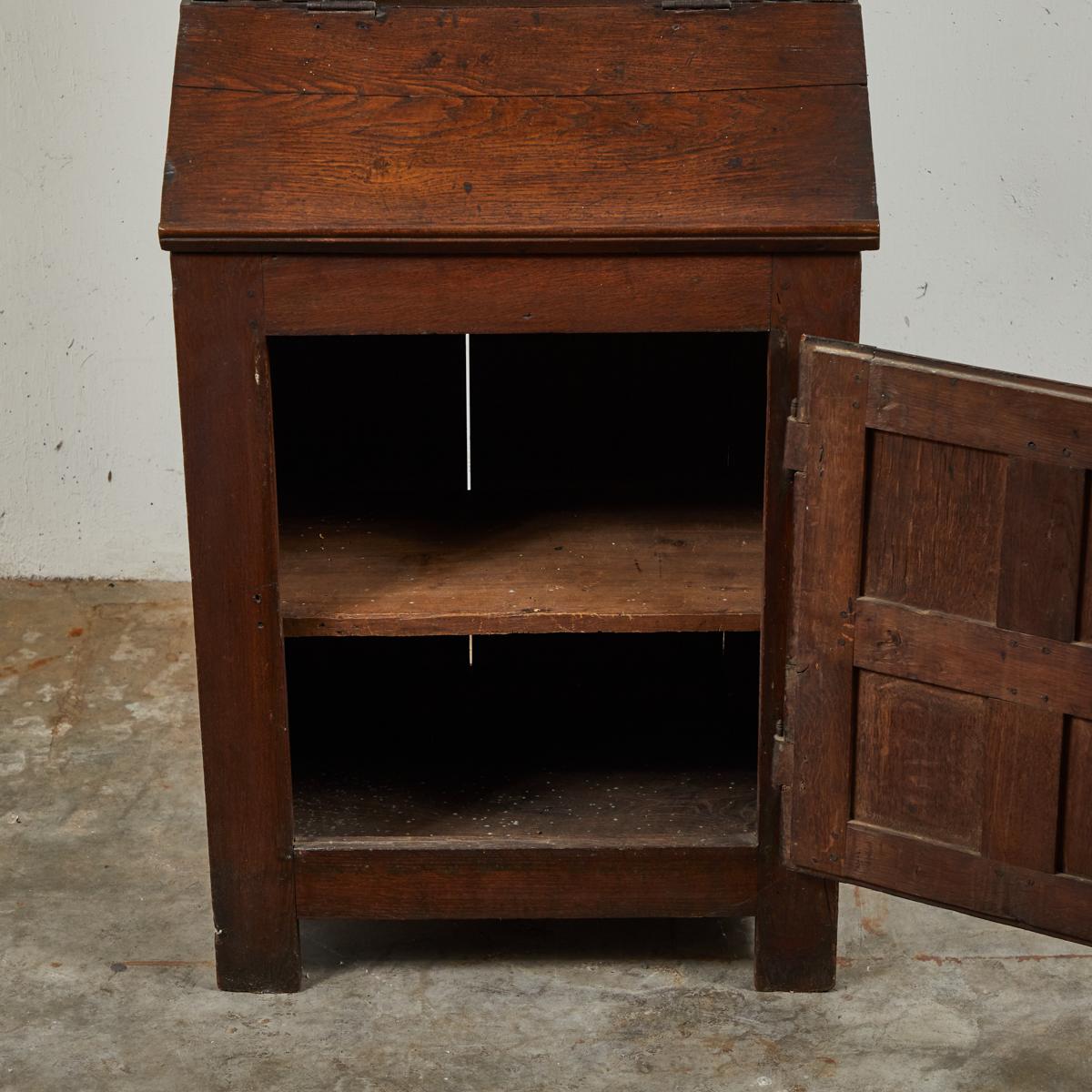 Wood Early 18th Century French Petite Secretaire or Bureau with Projecting Cabinet For Sale