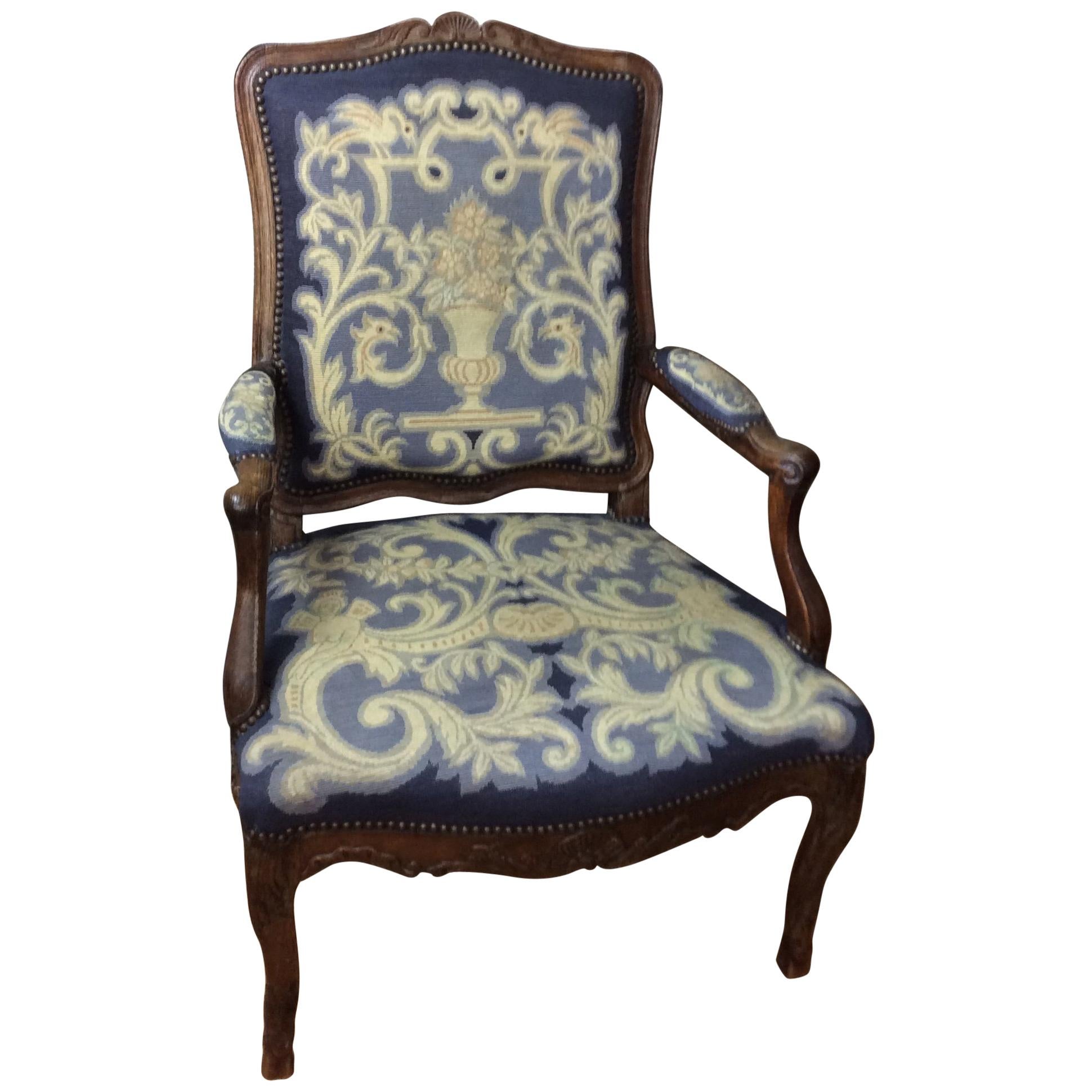 Early 18th Century French Régence Carved Armchair For Sale