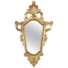 Miroir en bois doré du début du XVIIIe siècle de la période Régence française avec verre mercuré