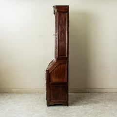 Buffet de Presentación Deux Corps de Roble de la Época de la Regencia Francesa de principios del siglo XVIII