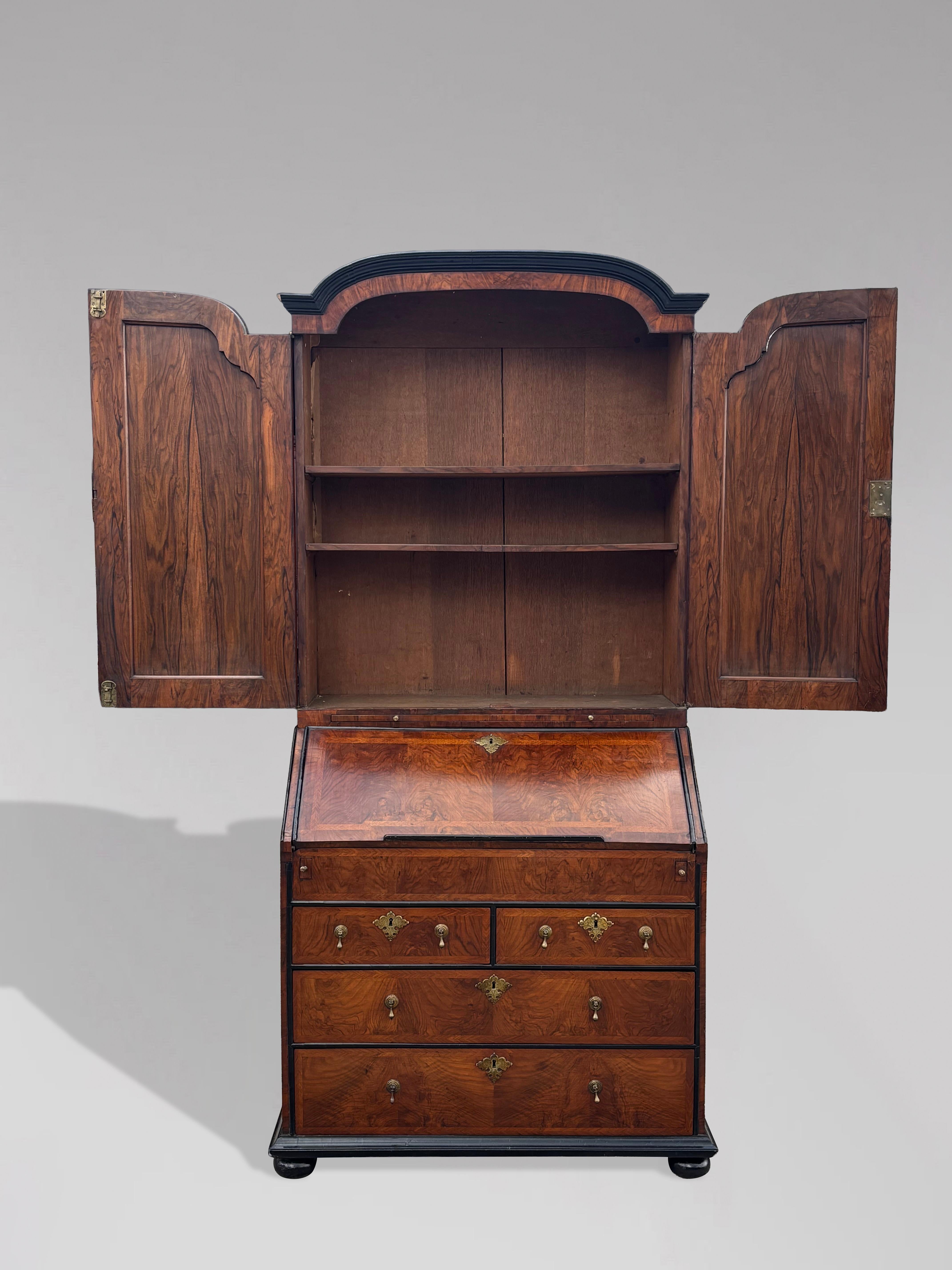 Early 18th Century George I Period Walnut Bureau Bookcase For Sale 7