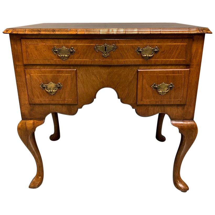 Early 18th Century George I Walnut Lowboy with Pointed Pad Feet For Sale