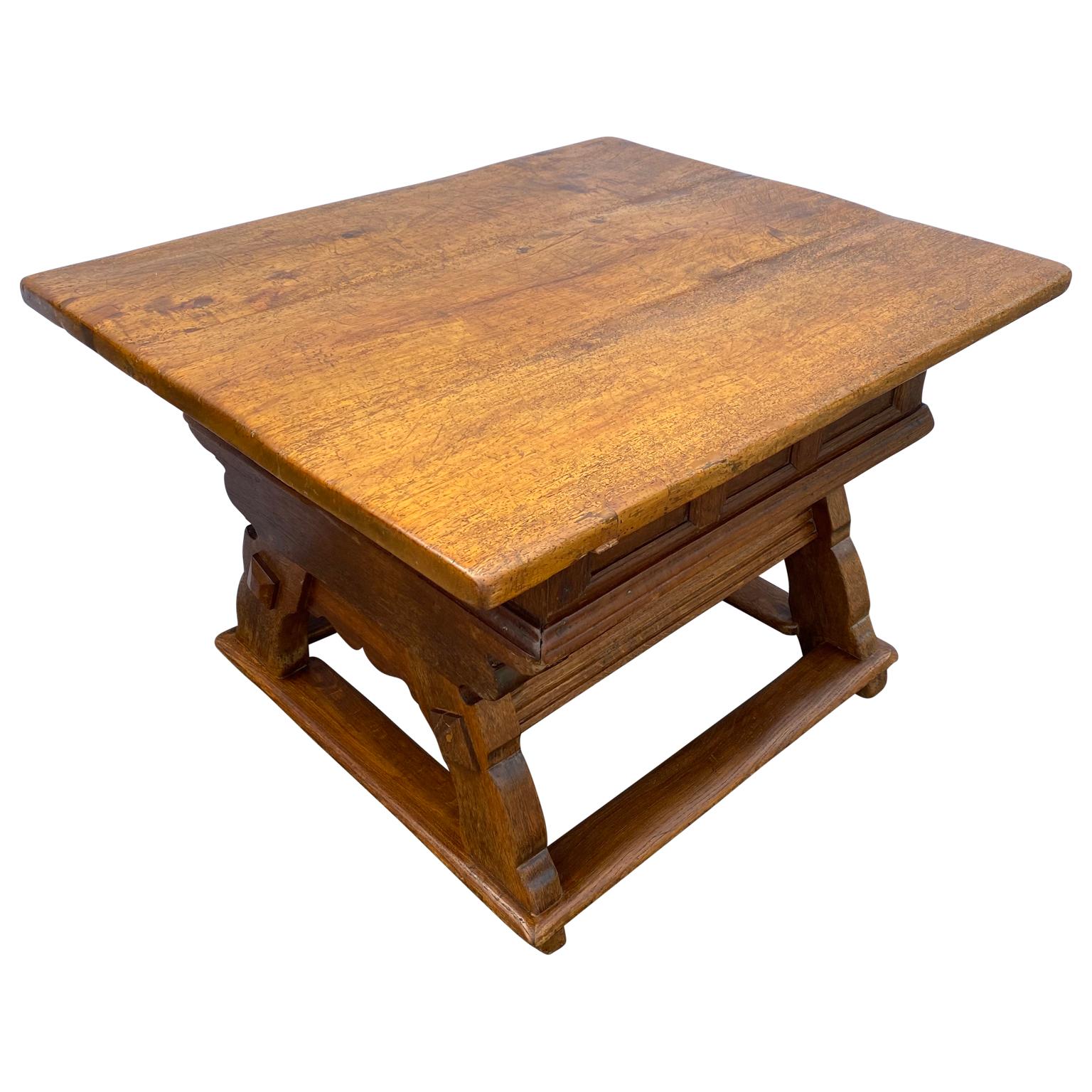 Early German 18th Century Refectory Table With Sliding Table-top  In Good Condition In Haddonfield, NJ