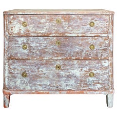 Early 18th Century Gustavian Chest of Drawers with Chalked Finish