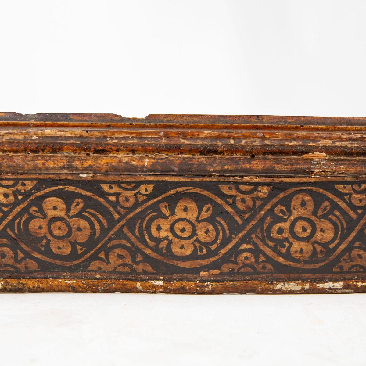 Frame Baroque Early 18th Century Italian. Gilt and Black For Sale 1