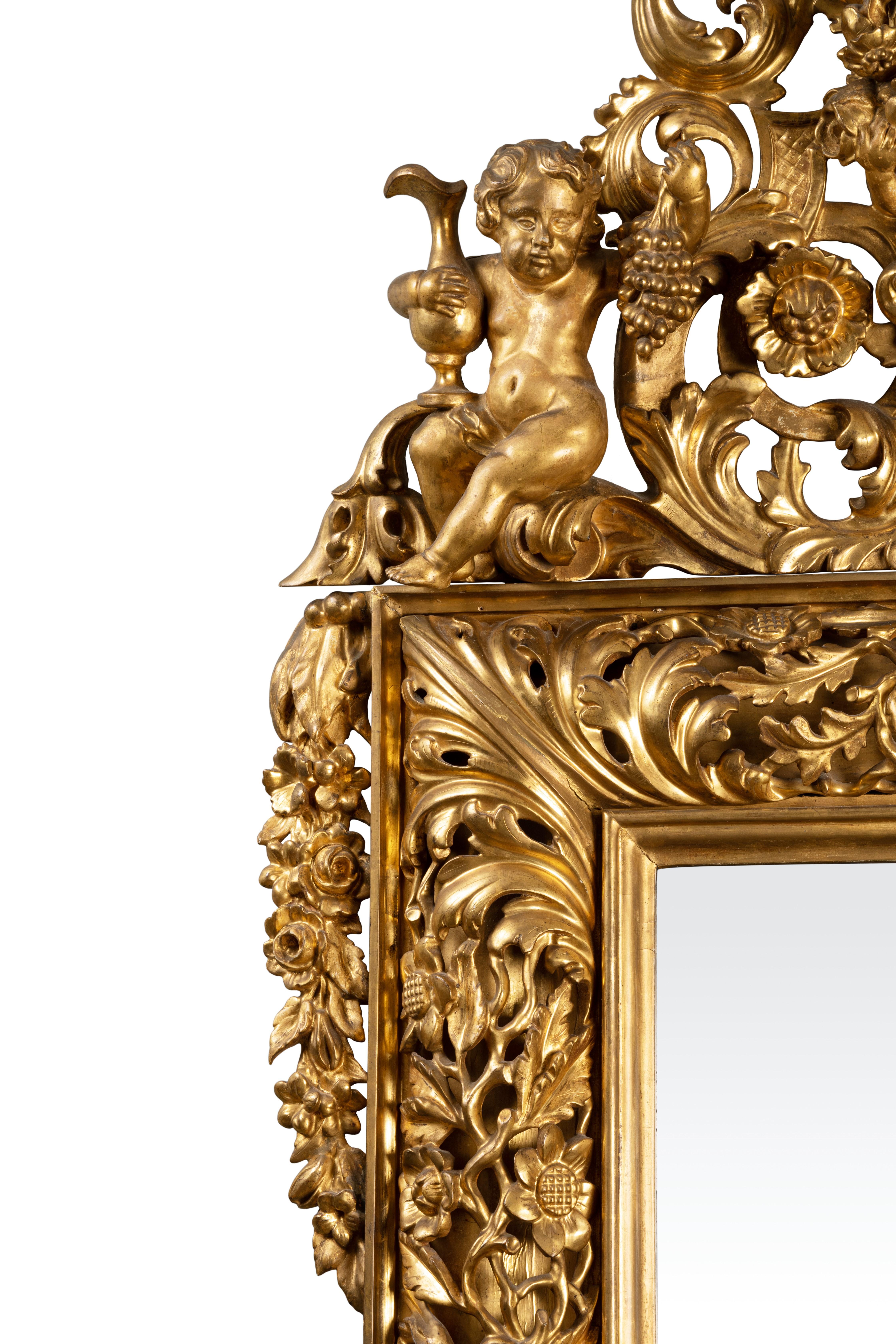 Early 18th Century Italian Carved Giltwood Mirror Depicting Four Seasons For Sale 3