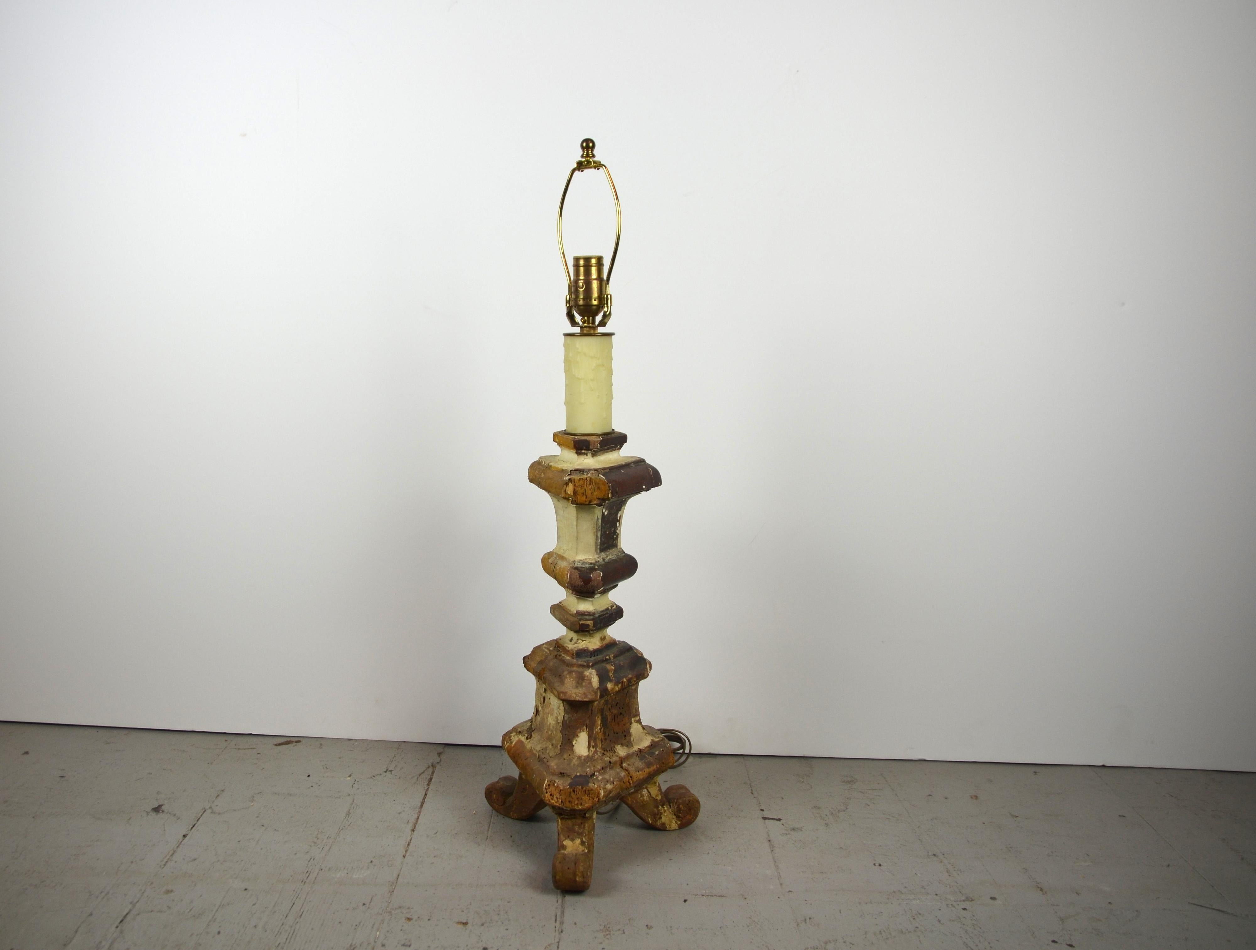 Early 18th Century Italian Lamp In Good Condition In Pomona, CA