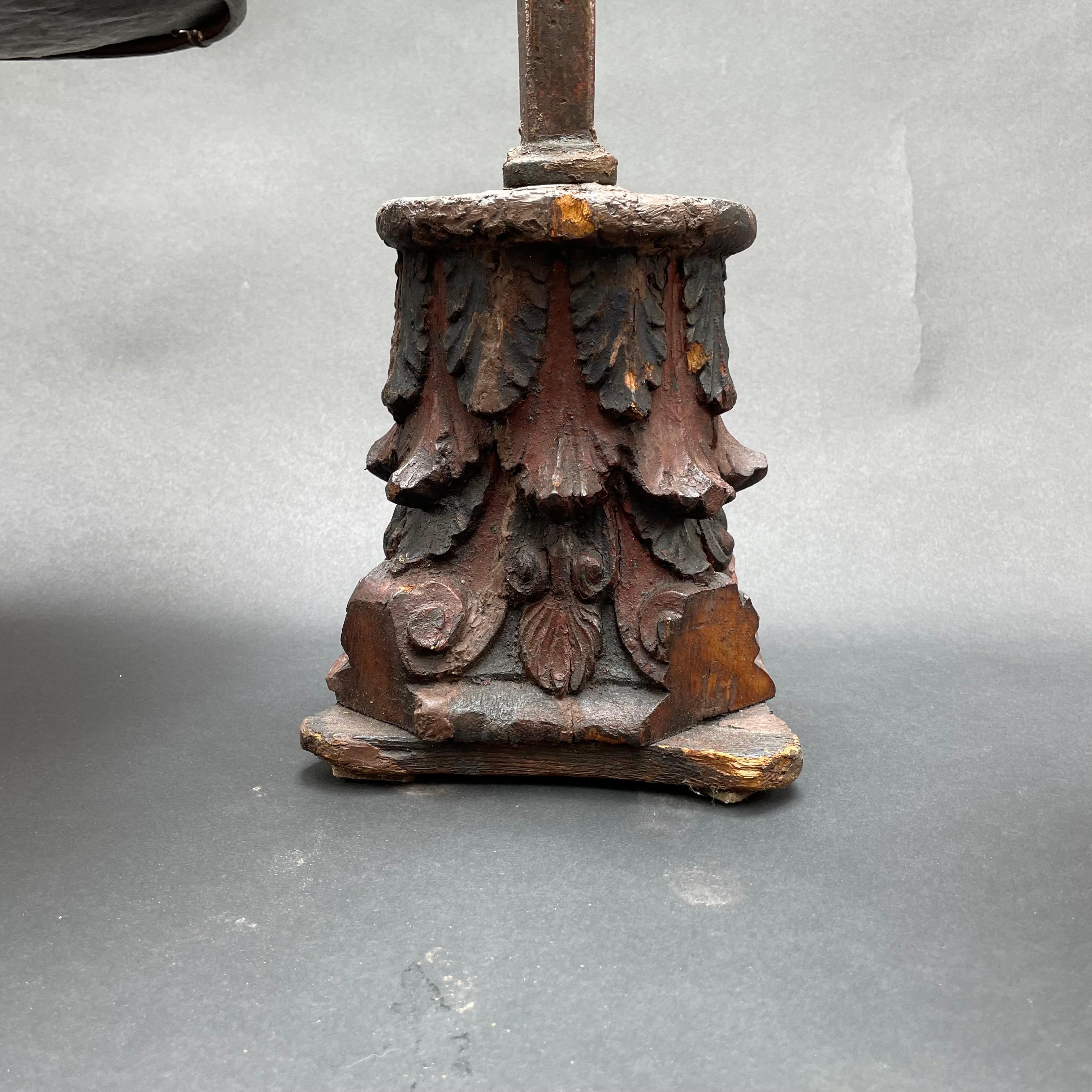 Copper Early 18th Century Italian Large Weight Scale 1715 For Sale