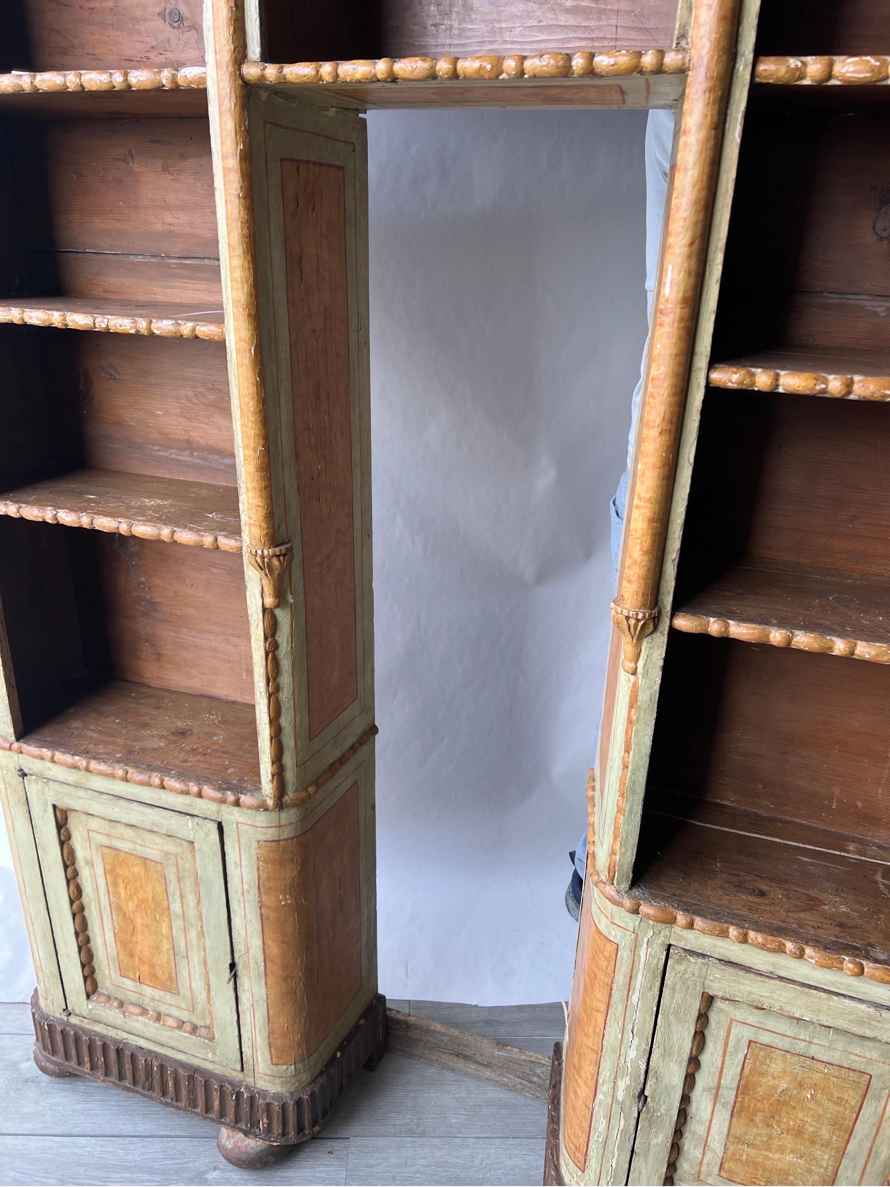 Early 18th century Italian or Gustavian paint decorated bookcase  For Sale 2
