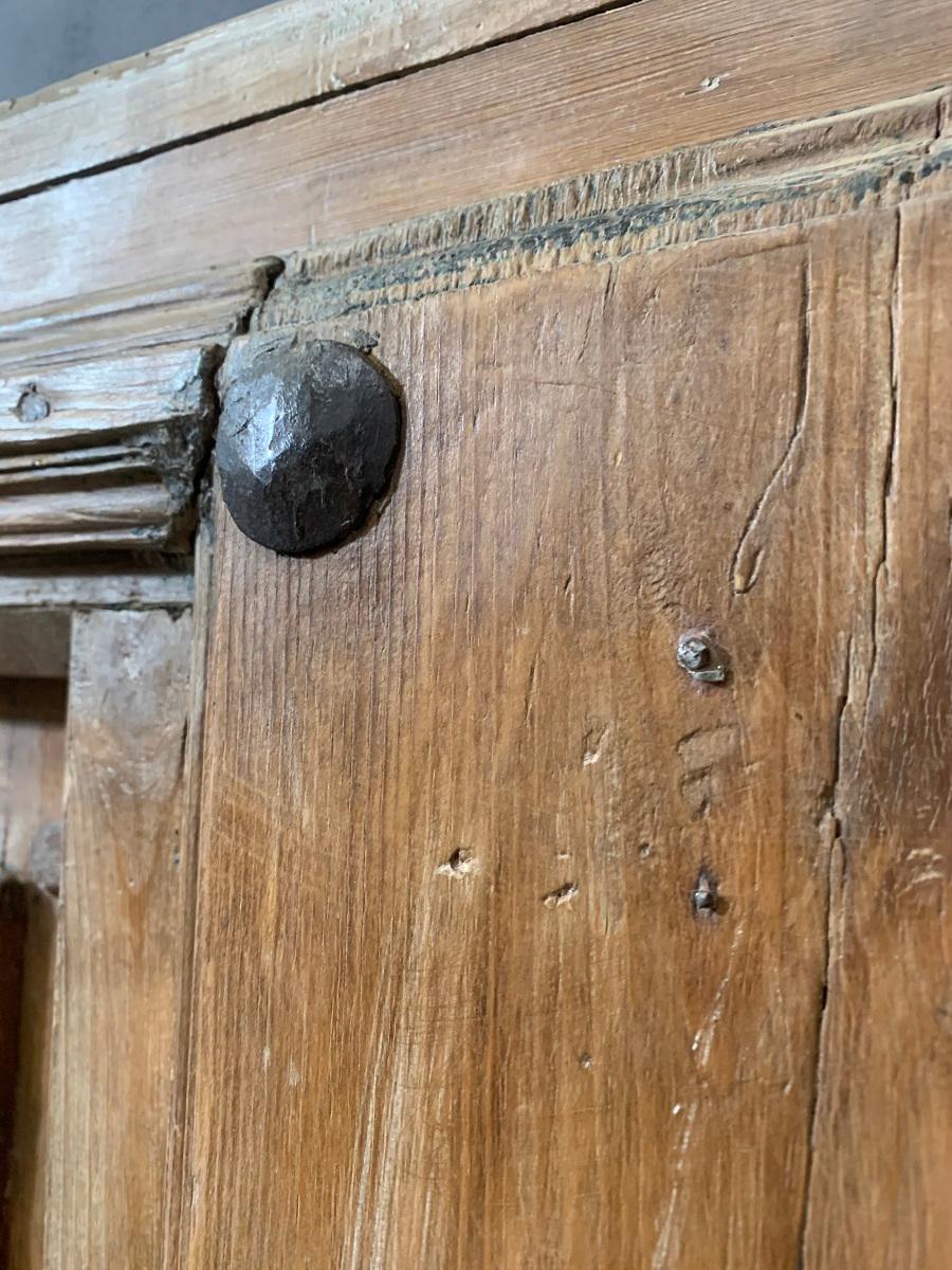 Early 18th Century Italian Stabledoor For Sale 4