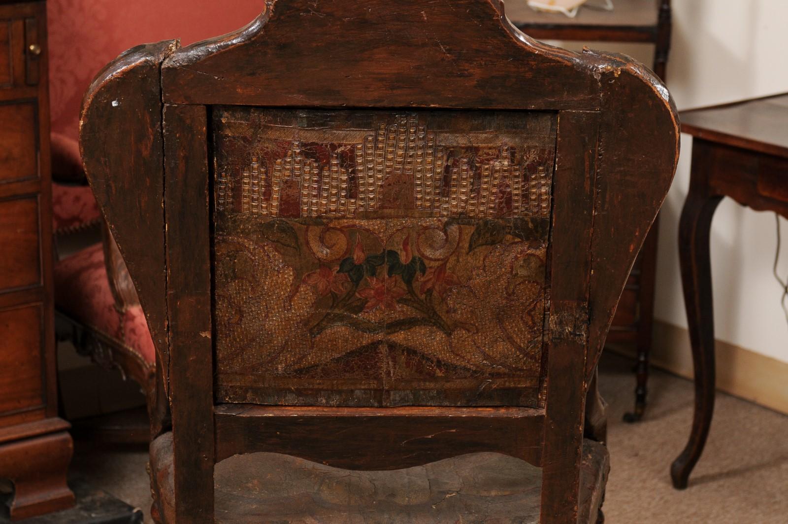 Early 18th Century Italian Venetian Walnut Armchair For Sale 10
