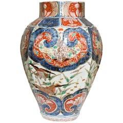 Early 18th Century Japanese Octagonal Imari Vase