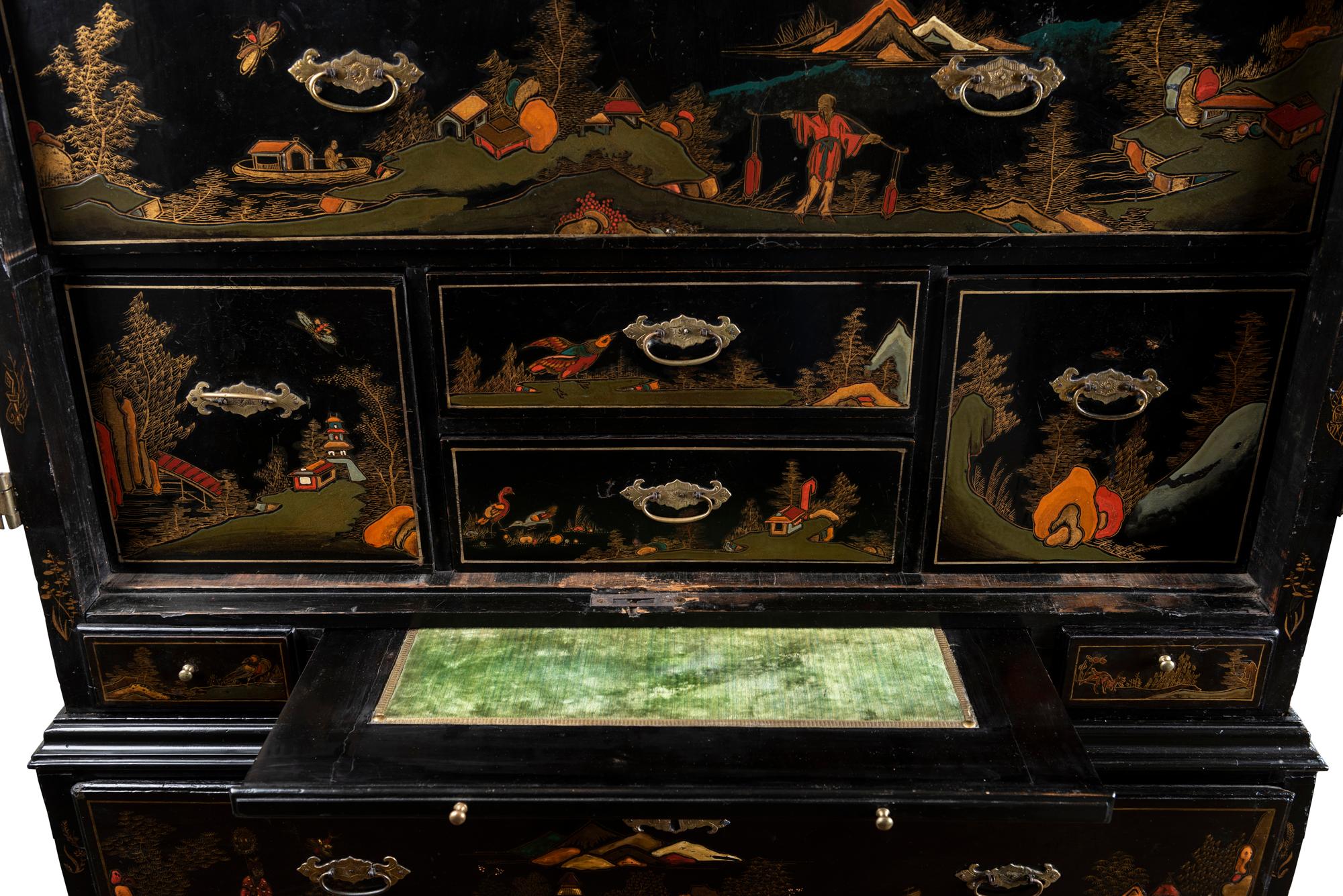 A Late 18th to Early 19th Century Large Chinoiserie Black Lacquer Cabinet For Sale 1