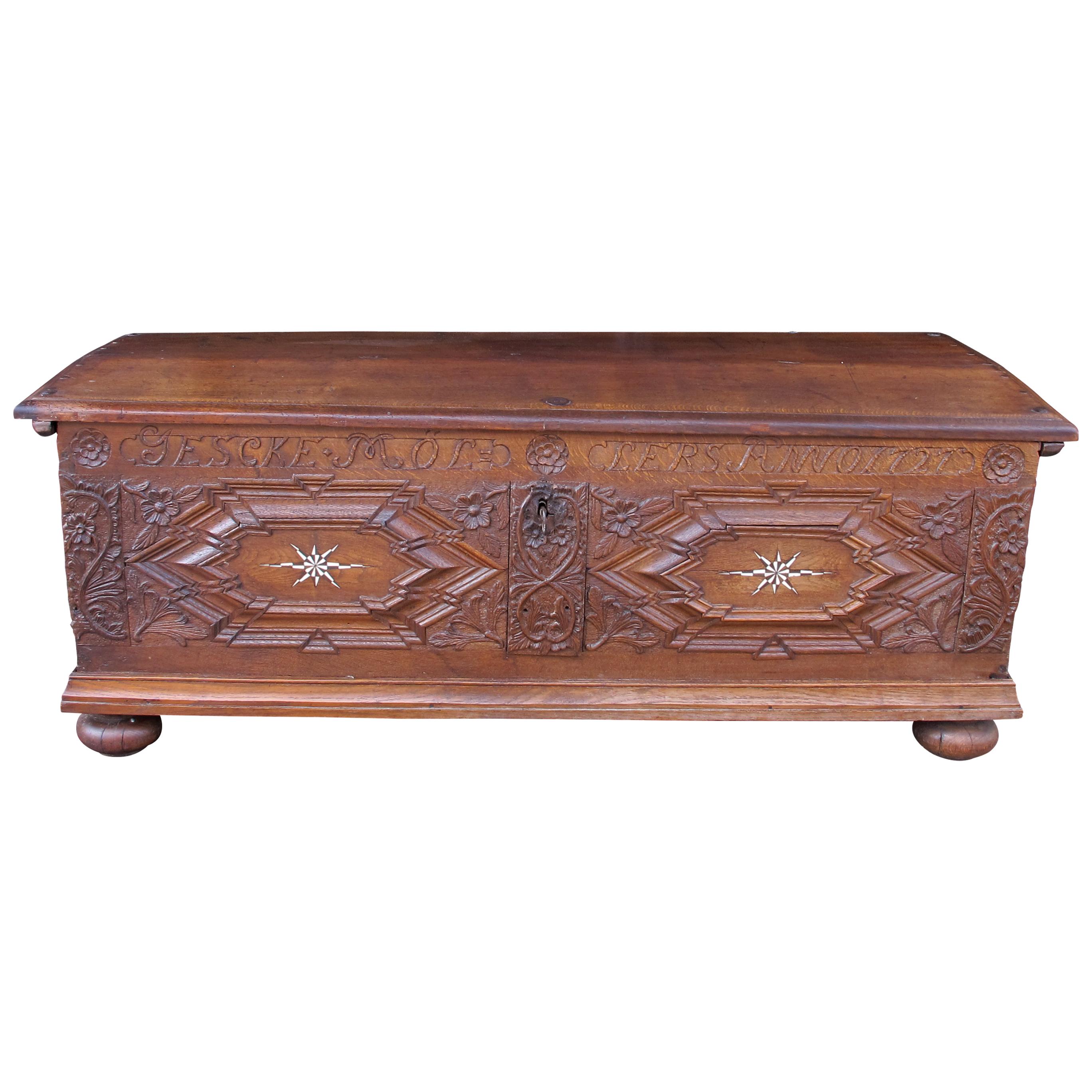 Baroque Early 18th Century Large Marriage Oak Trunk With a Vaulted Lid and Carvings For Sale