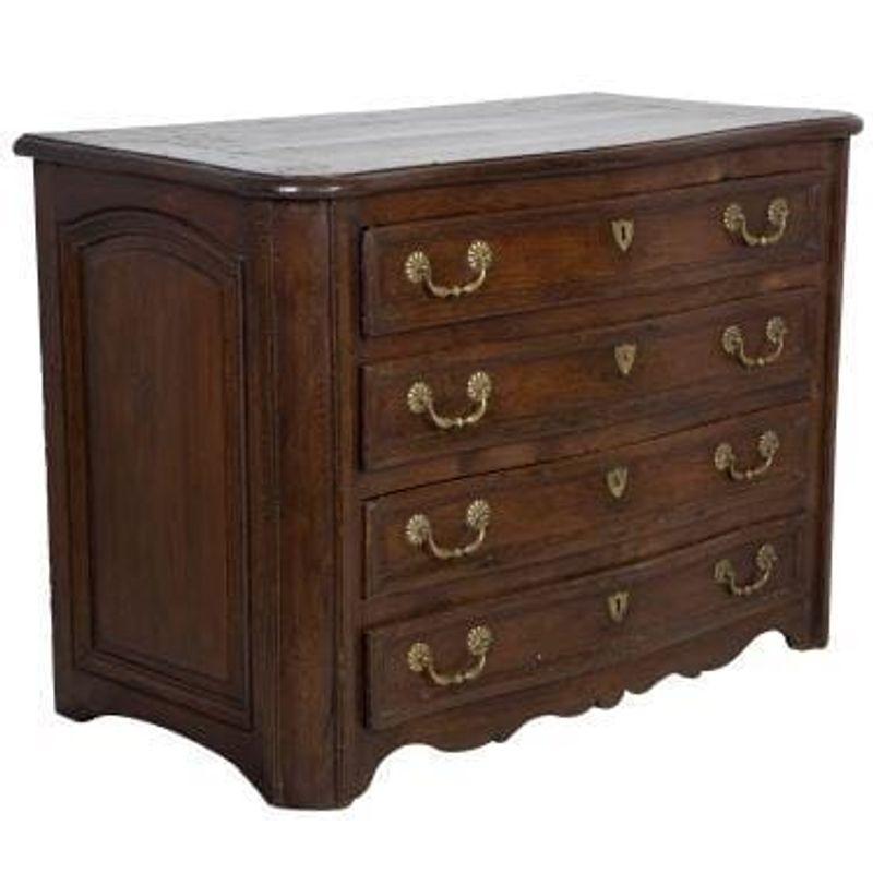 Early 18th Century Louis XIV Commode In Good Condition For Sale In Gloucestershire, GB