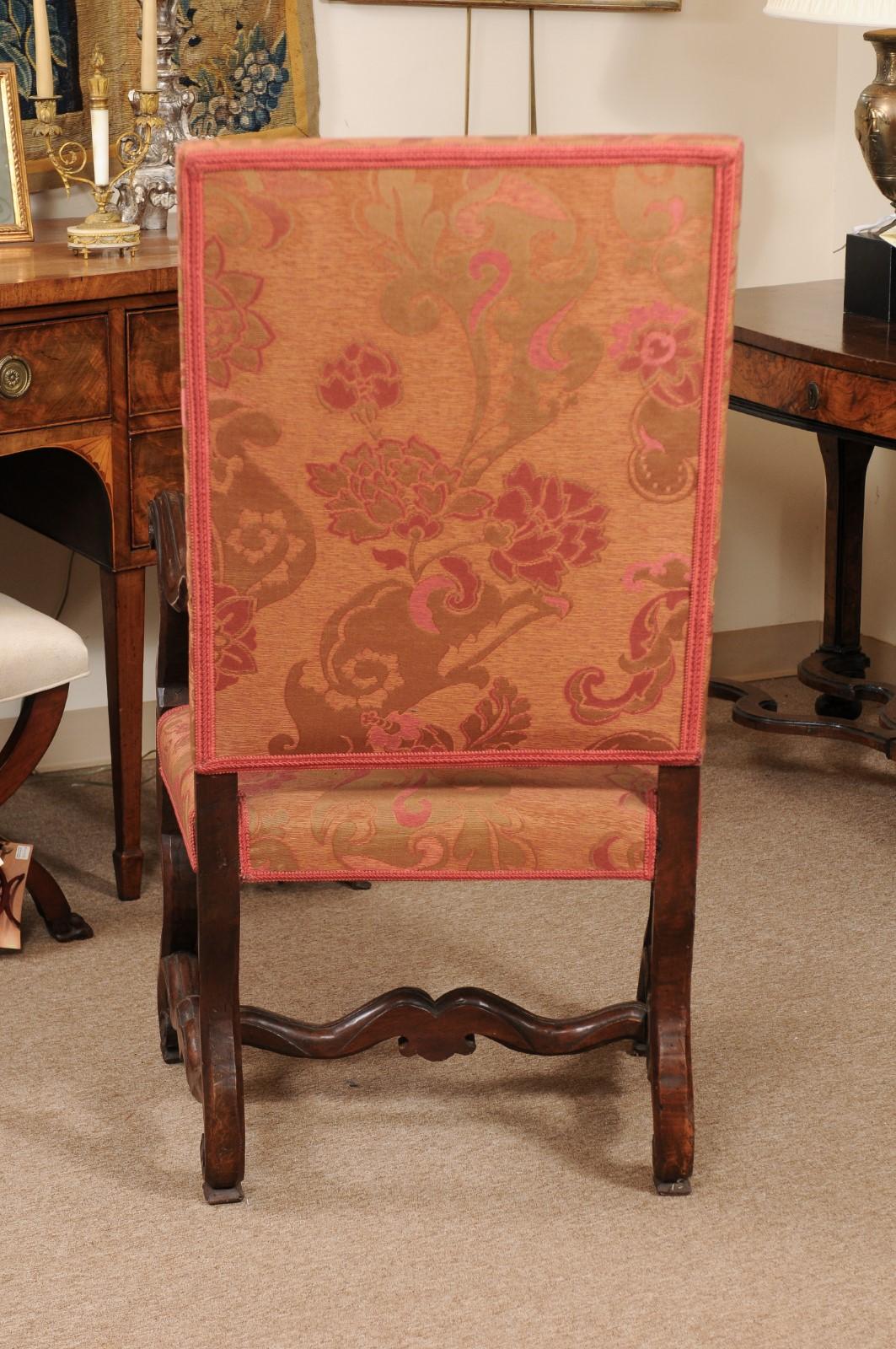 Early 18th Century Louis XIV Period Walnut Armchair, Italy 4
