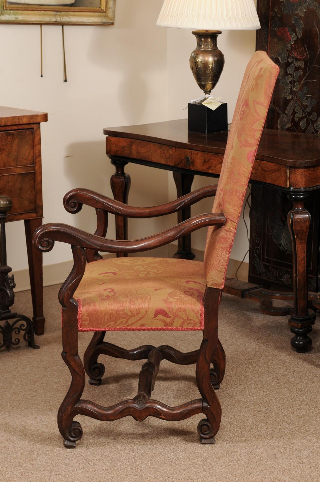 Early 18th Century Louis XIV Period Walnut Armchair, Italy 5