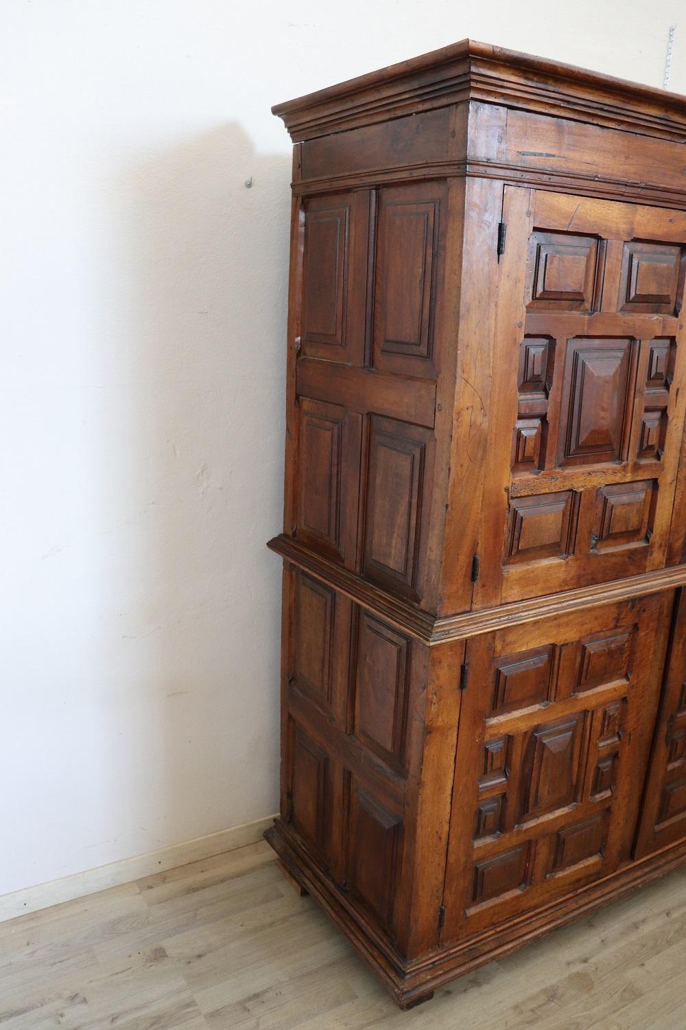 meuble homme debout ancien