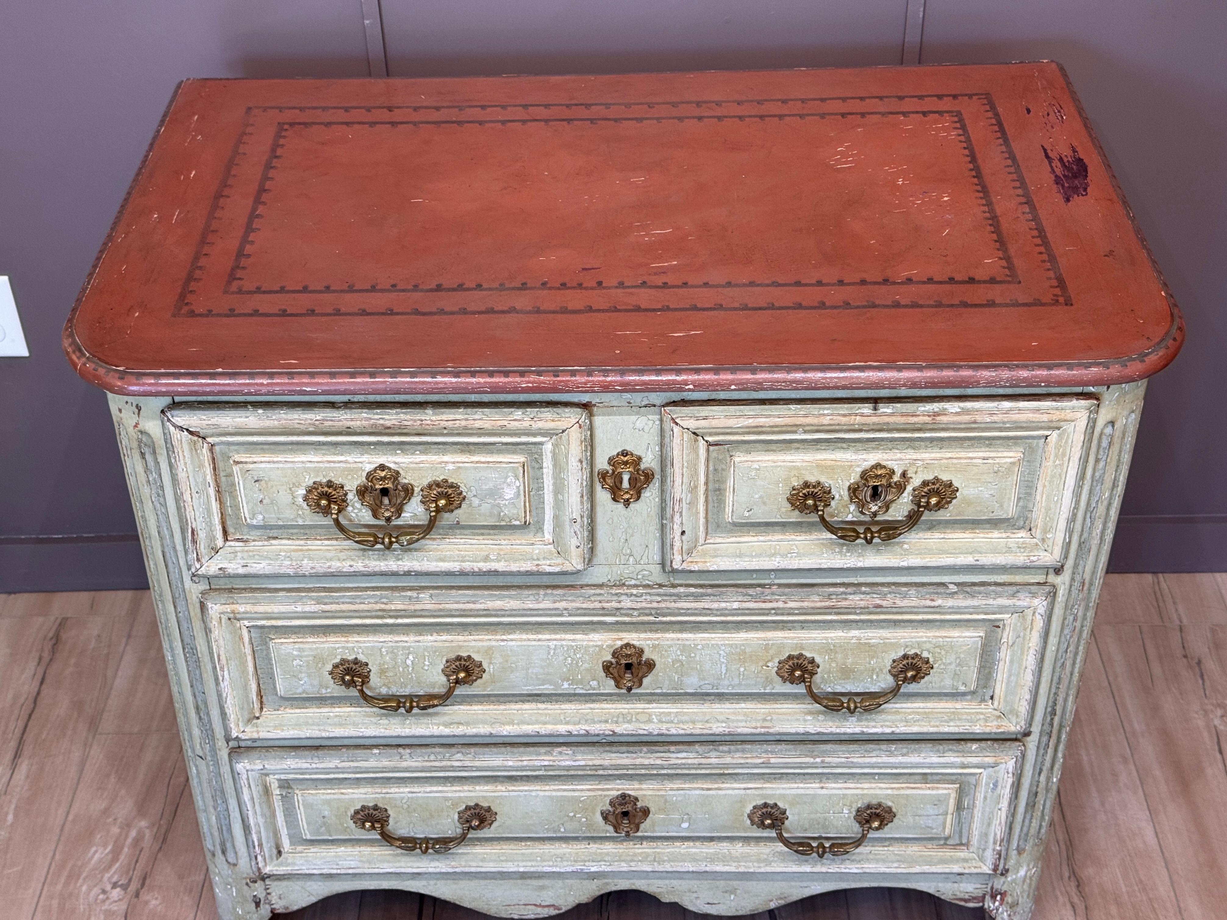 Early 18th Century Louis XV Provincial Painted Commode For Sale 1