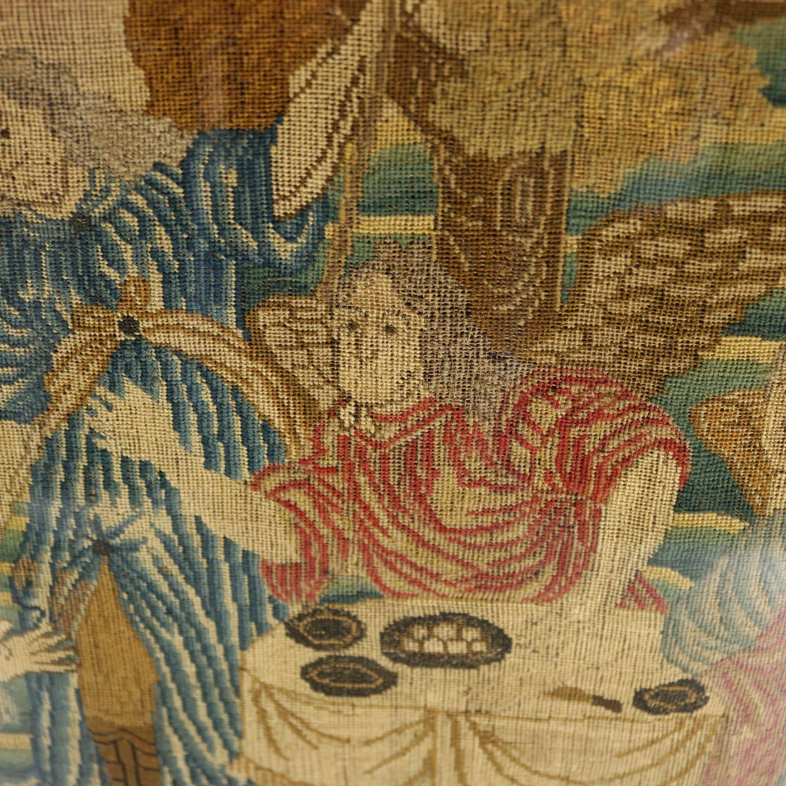 Quadro ad ago dell'inizio del XVIII secolo raffigurante degli angeli in vendita 11