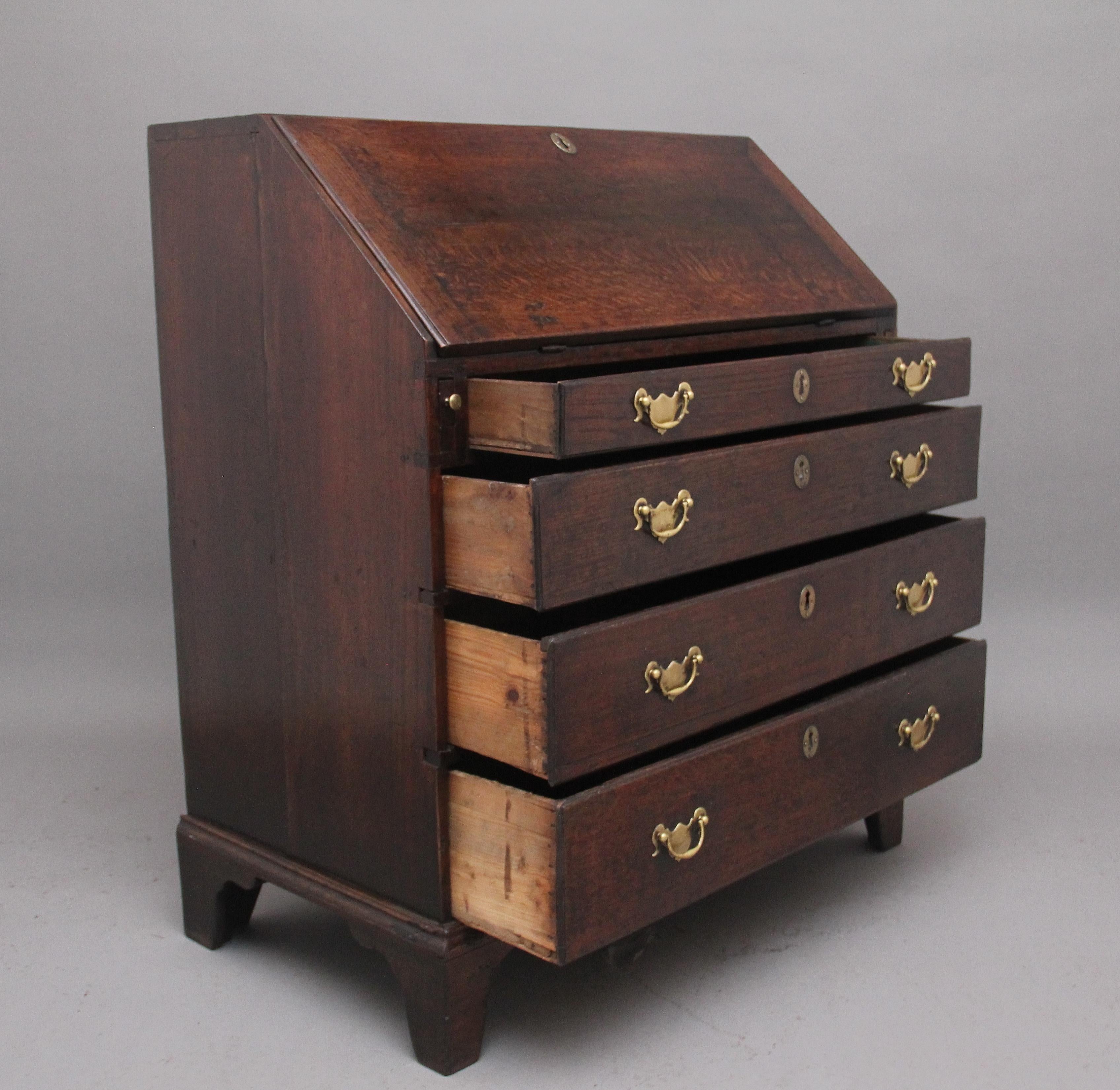 Early 18th Century Oak Bureau For Sale 1