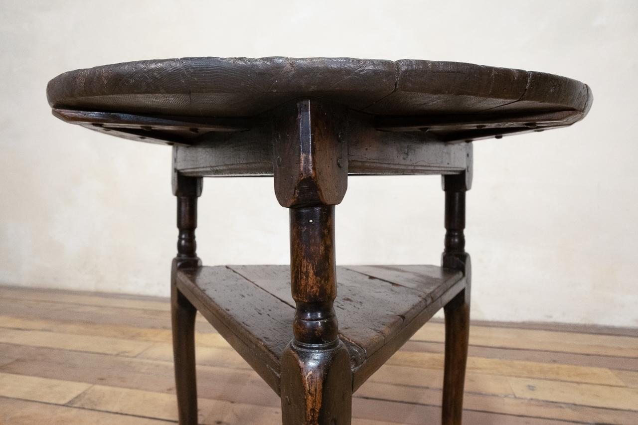 18th Century Country House Oak Cricket Table - Two Tier For Sale 7
